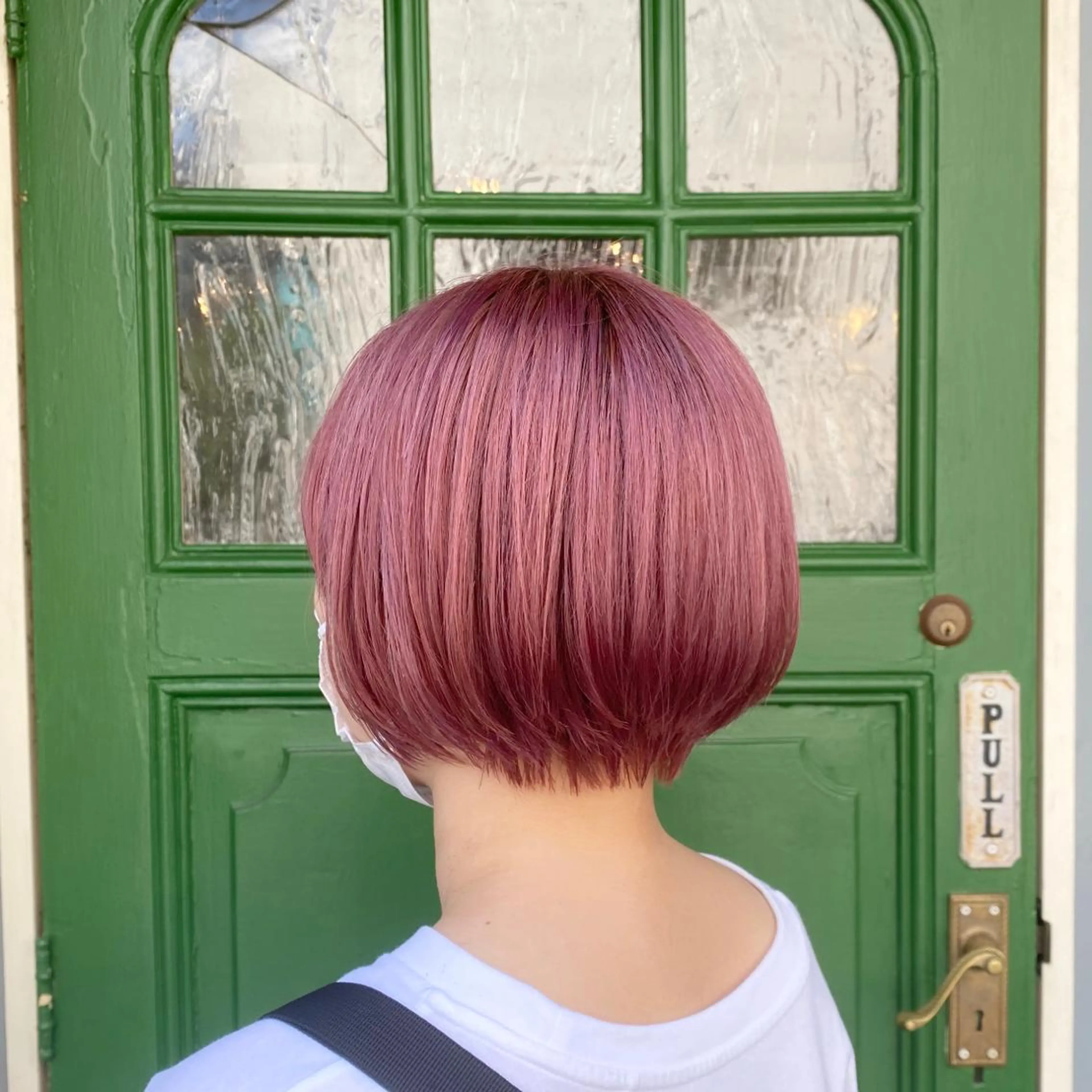 ショート カラー ブリーチ 透明感カラー エドルカラー ピンクカラー トリートメント トリートメント ヘッドスパ BRITS 渡辺 菜々子のヘアスタイル