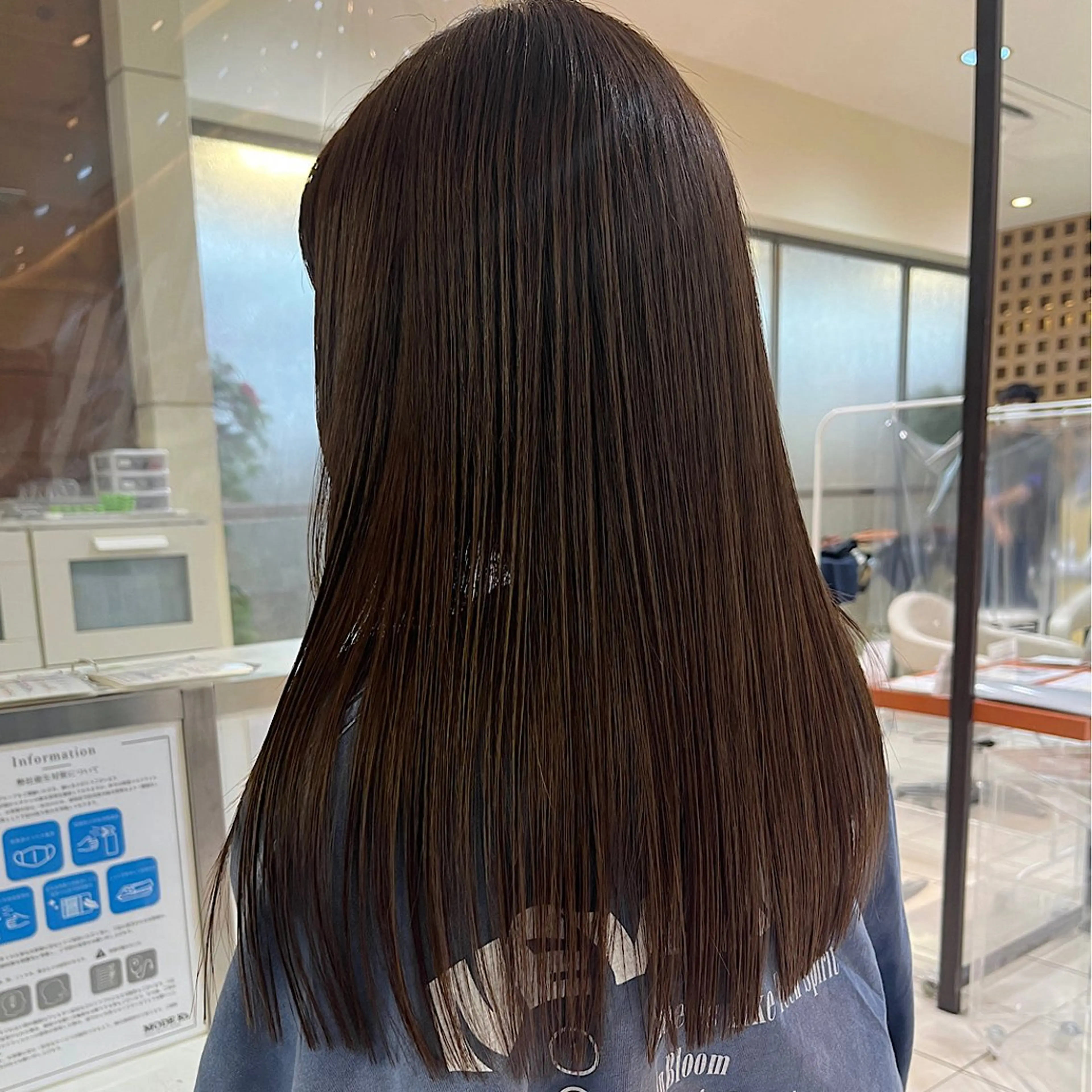 セミロング 🌟カラーの達人🌟 タマガキ　コウジのヘアスタイル