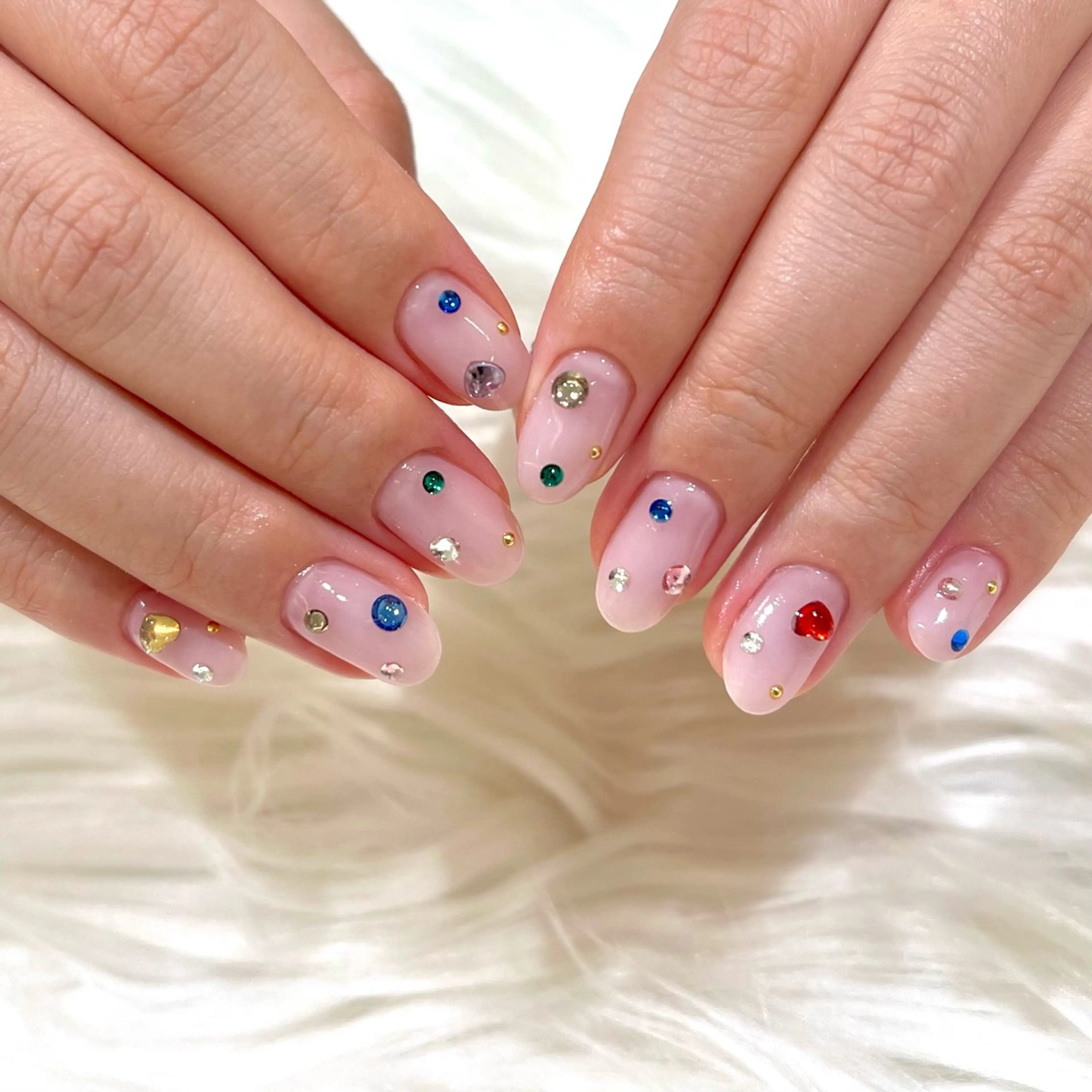 ネイル 持ち込み ハンドネイル 田中 夏海のネイルデザイン