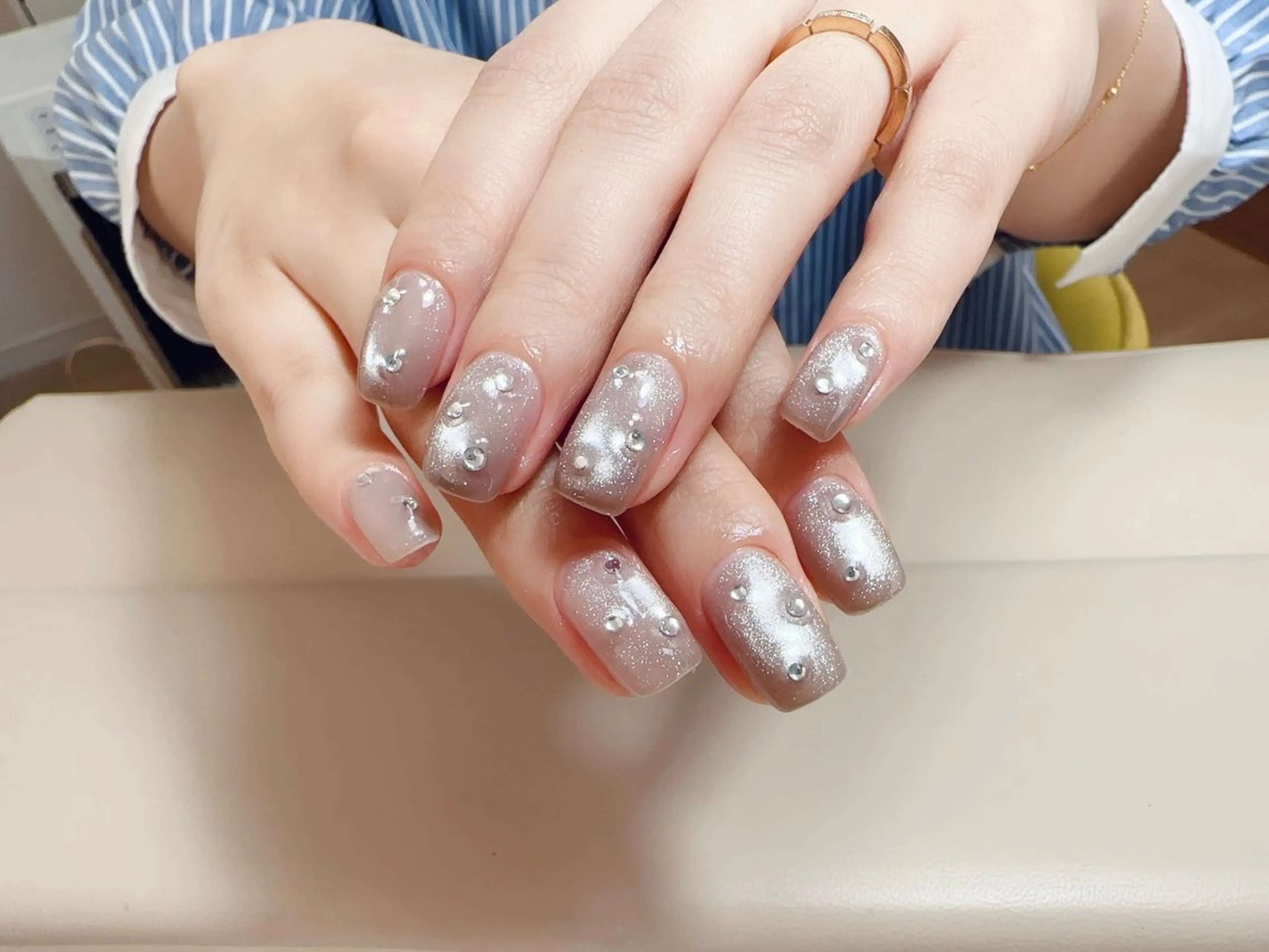 ネイル ハンドネイル NAIL CIRCLESのネイルデザイン