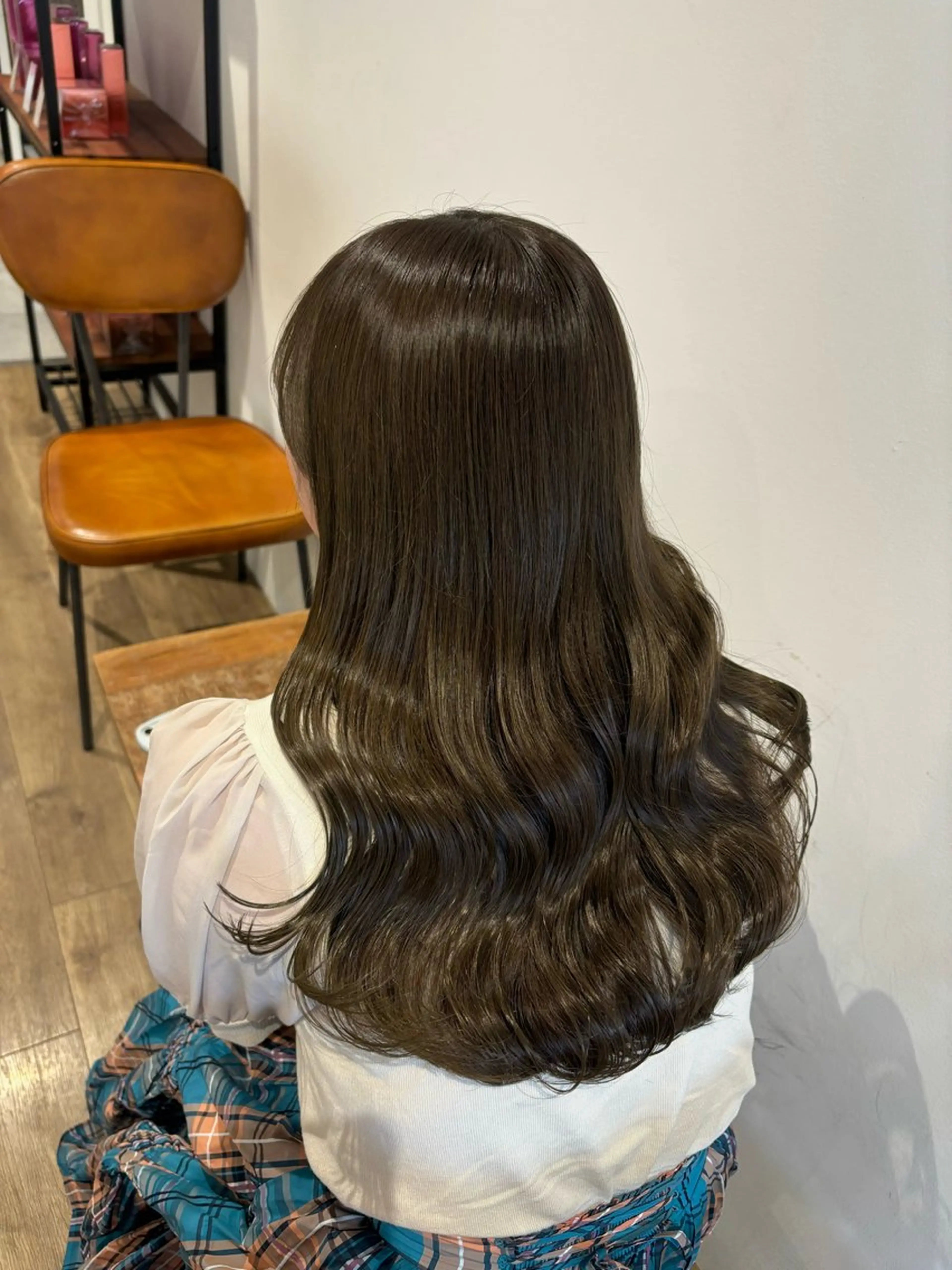 ロング カラー 𝑴𝒊𝒌𝒖💝 透明感モテカラーのヘアスタイル