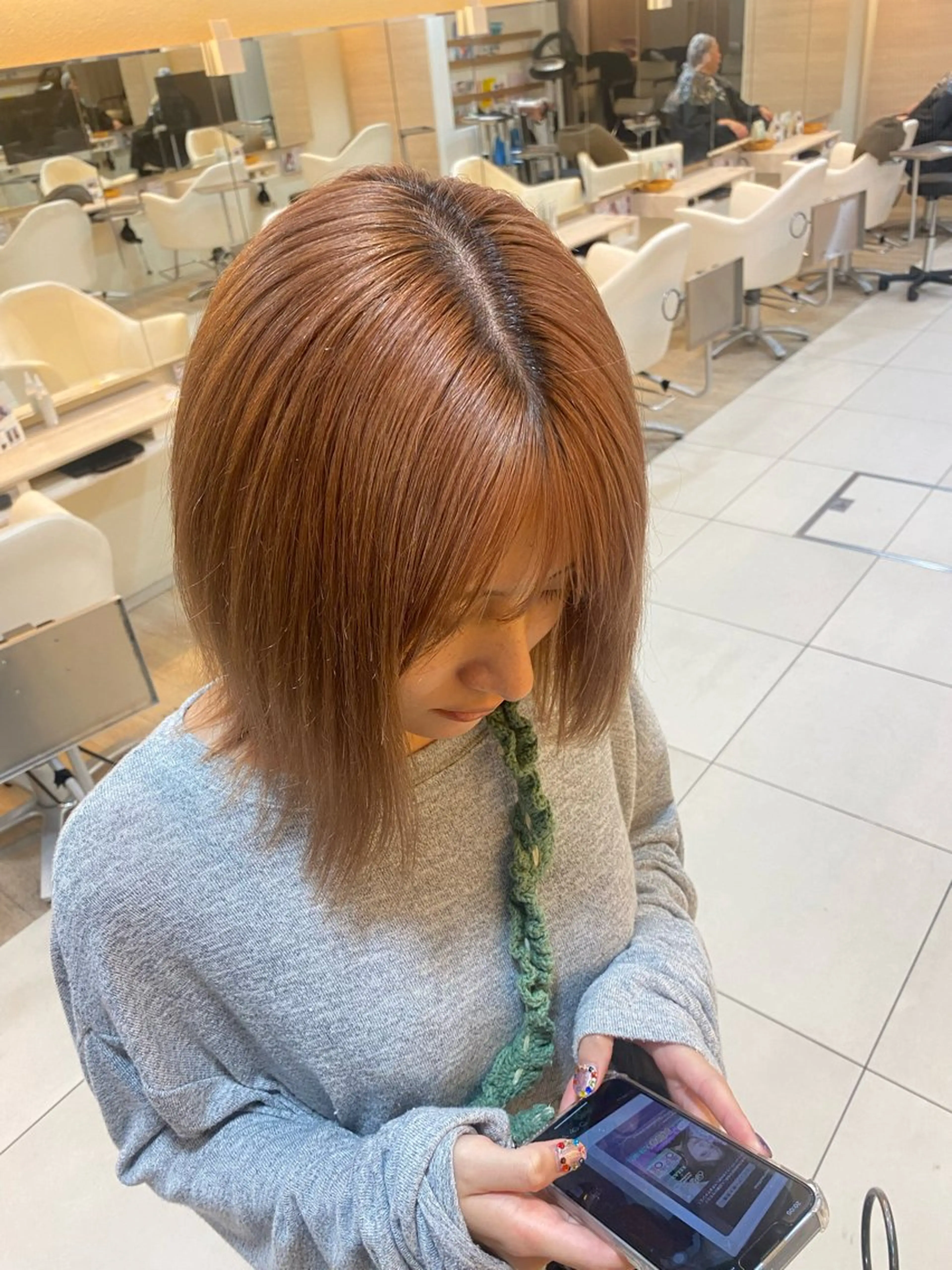 ミディアム カラー ベージュカラー イルミナカラー オレンジ オレンジベージュ ヘアカラー トリートメント 塩谷黎✨ブリーチ無W カラーメンズパーマ✨のヘアスタイル