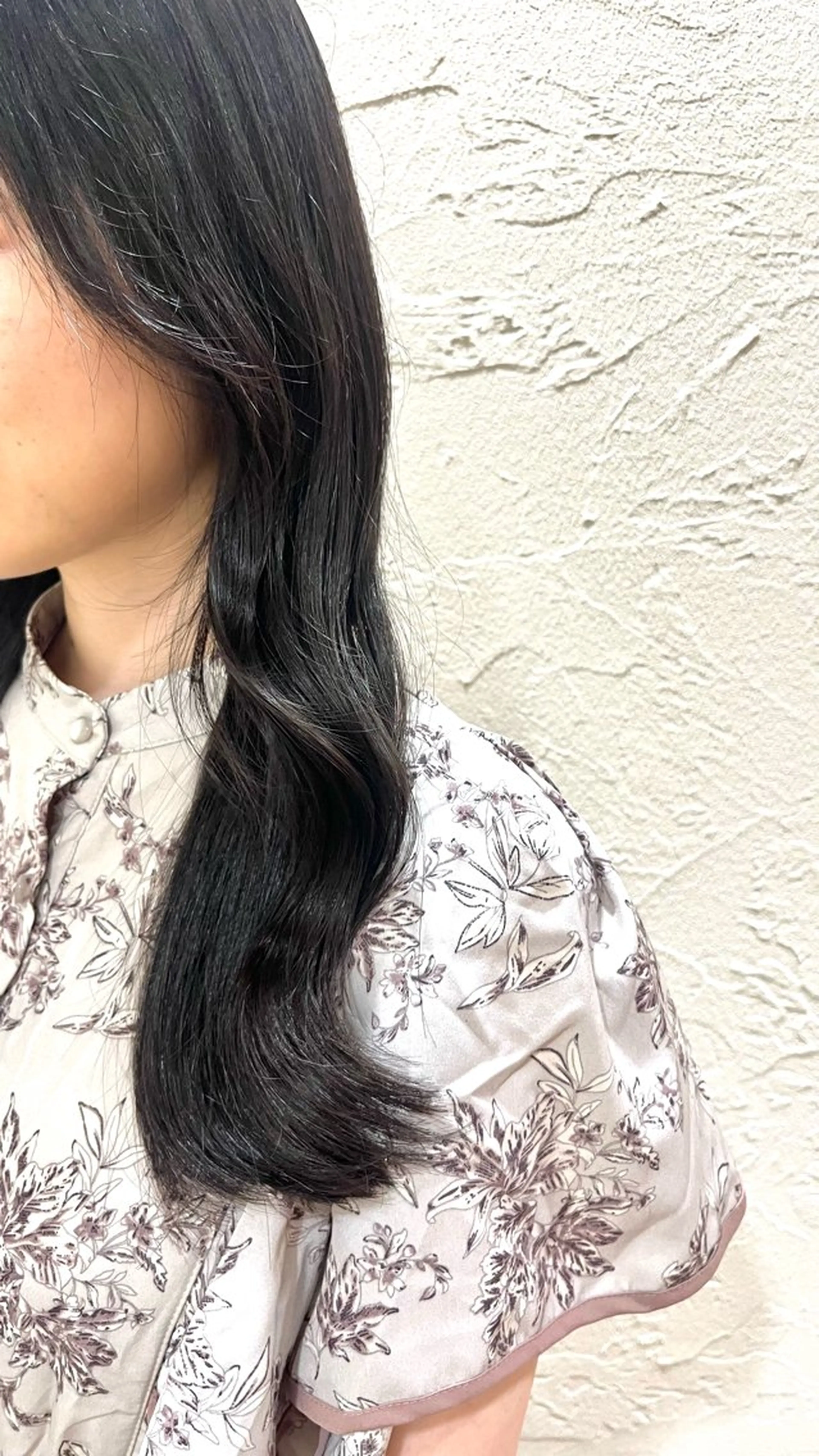 ロング 野村 佳蓮のヘアスタイル