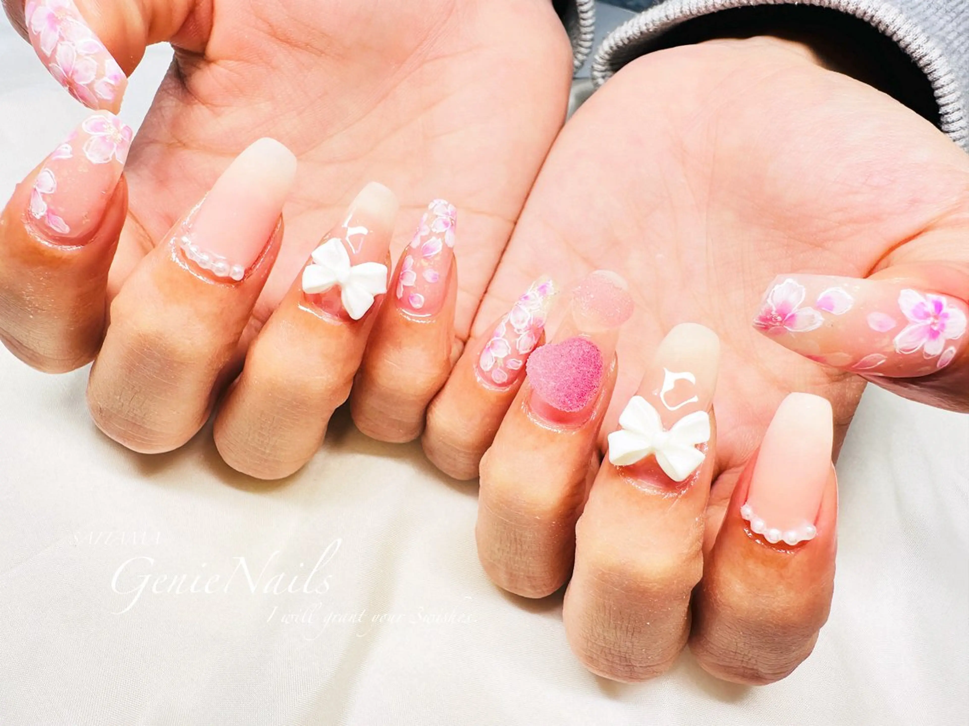 ネイル アートネイル 長さ出し ロングネイル 持ち込み 春ネイル Genie Nailsのネイルデザイン