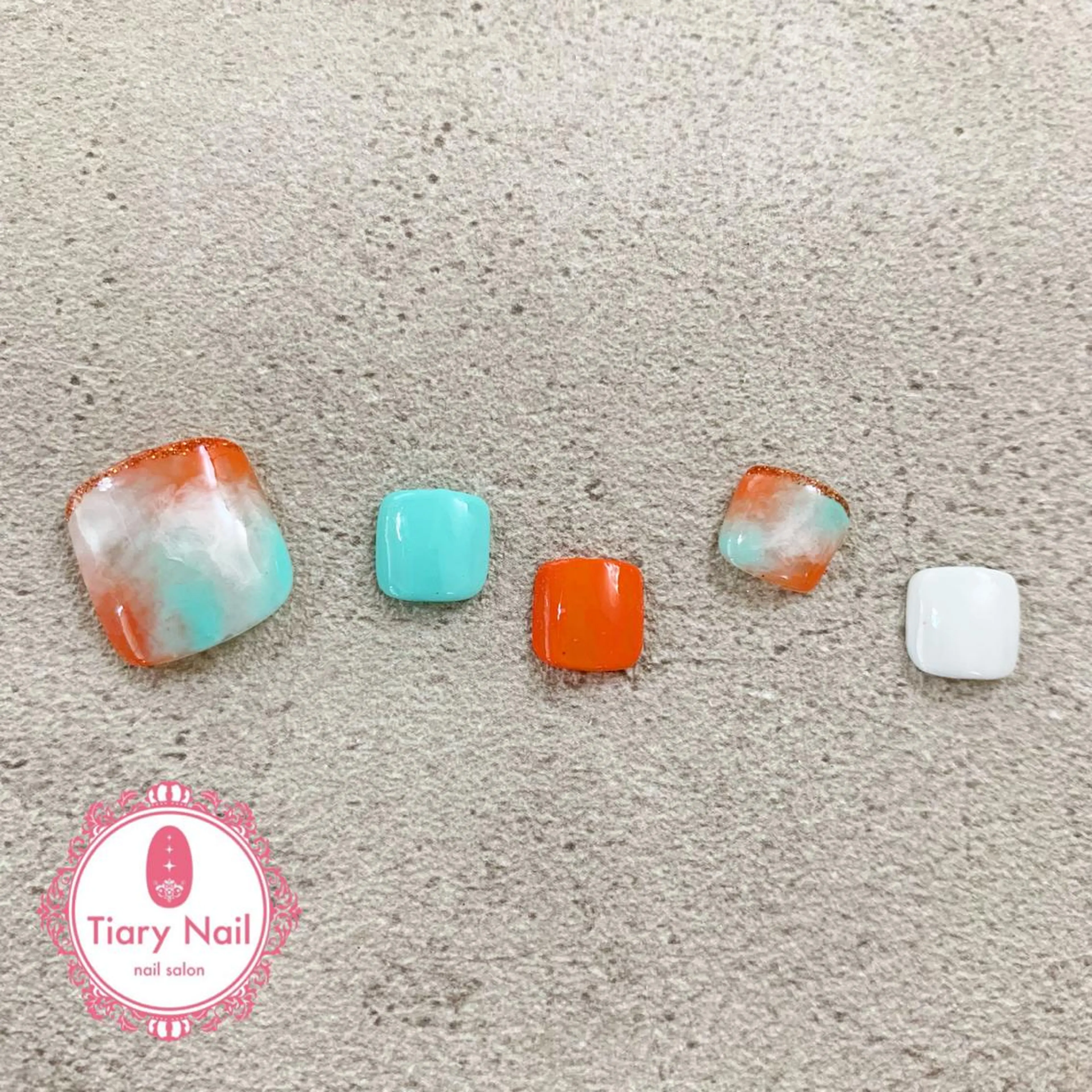 ネイル Tiary Nail Fのネイルデザイン