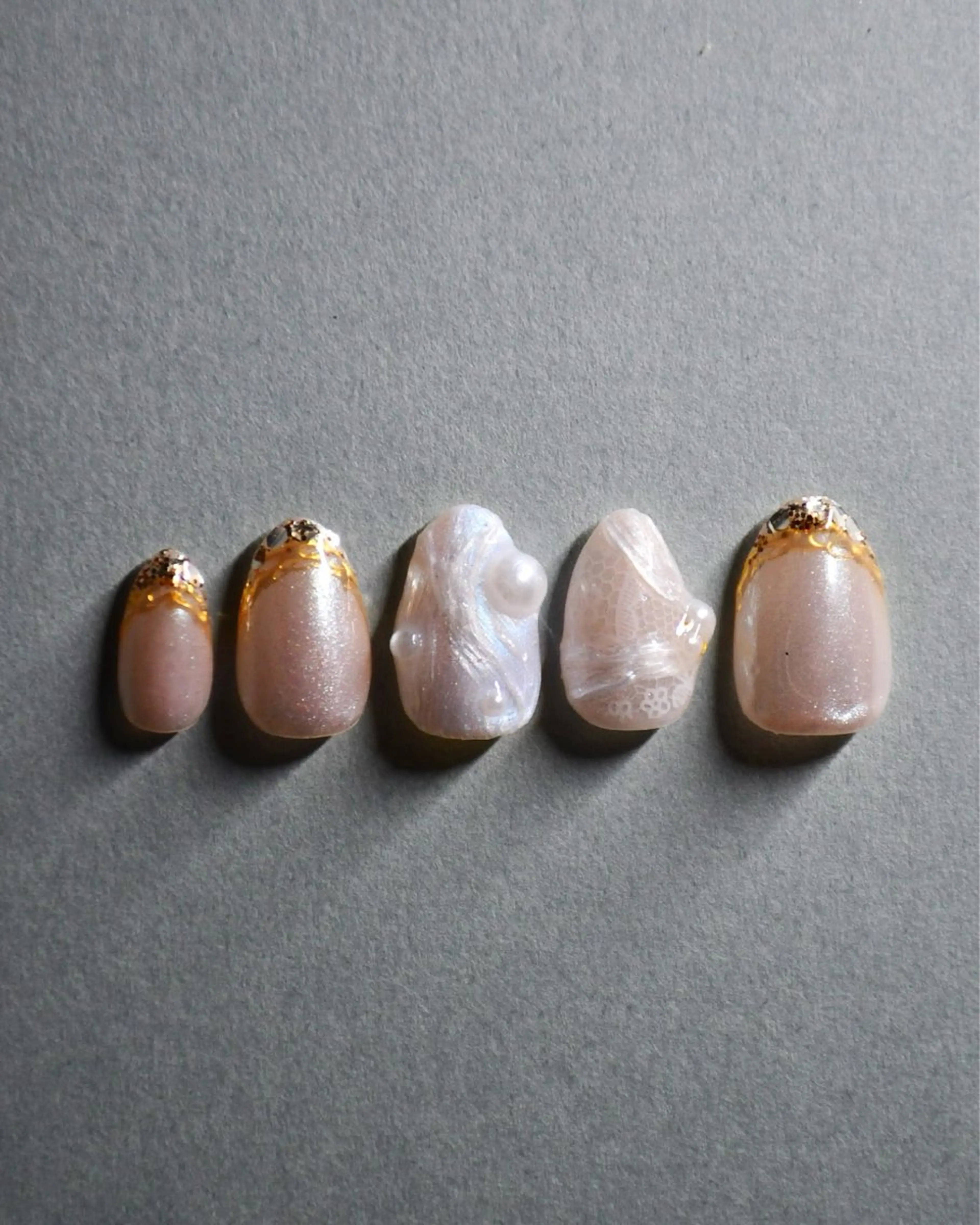 メンズ ネイル 学生（メンズ向け） ジェルネイル ネイルチップ 眉サロン 【とらんて】の眉毛・アイブロウイメージ