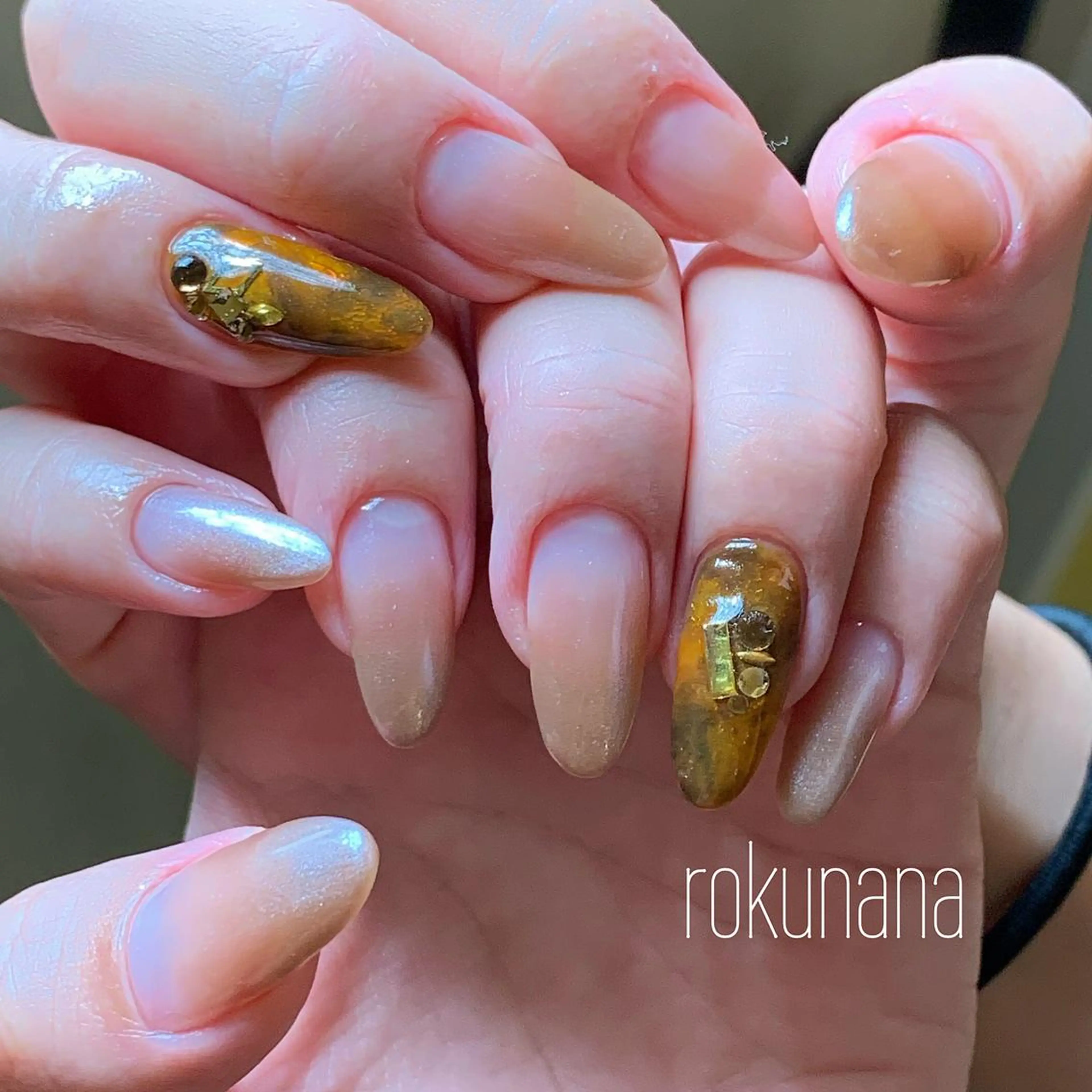 ネイル rokunana 佐野のネイルデザイン