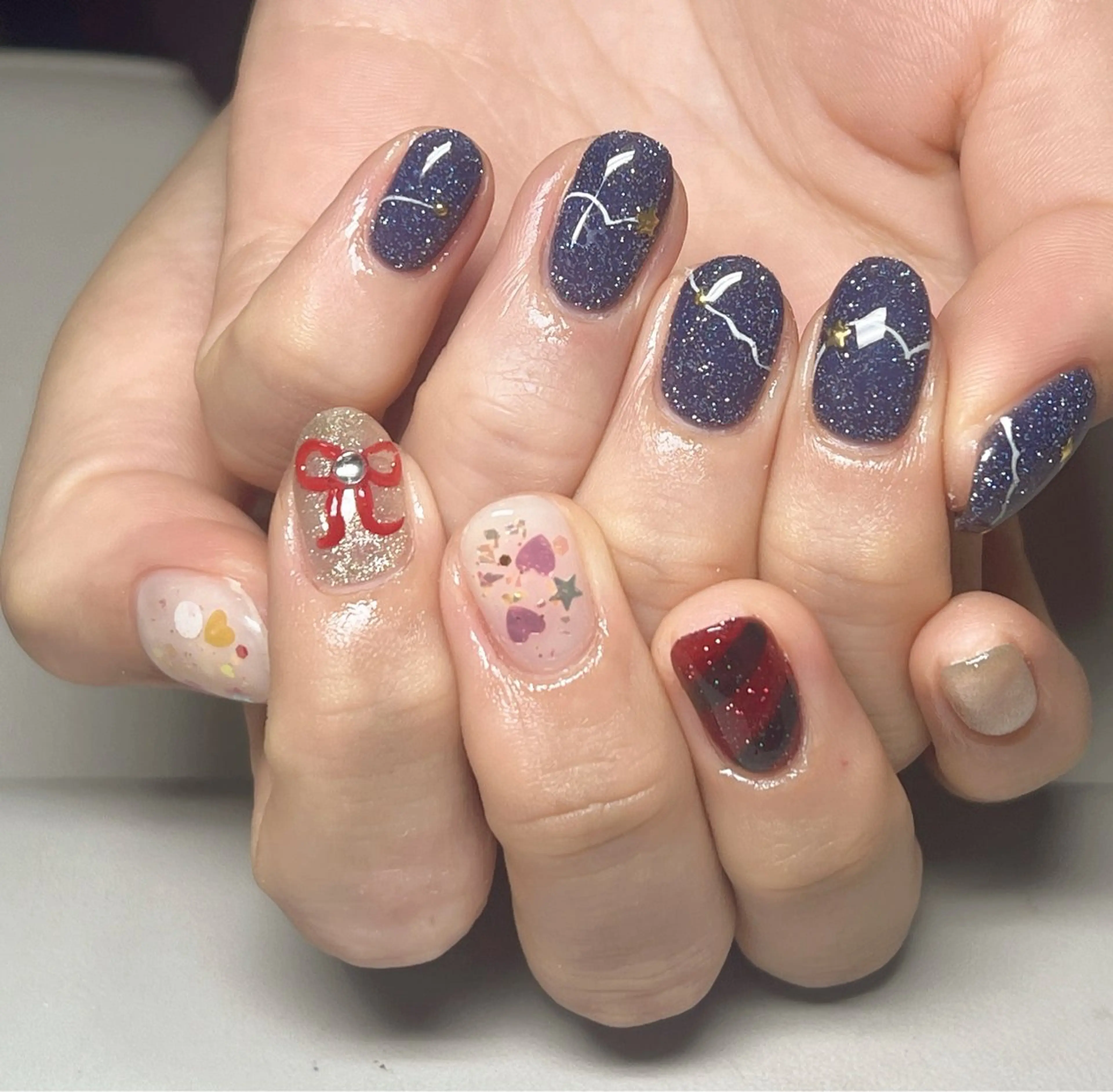 ネイル ハンドネイル ハンドケア Rarity ネイルサロン所属・Rarity ネイルサロンのネイルデザイン