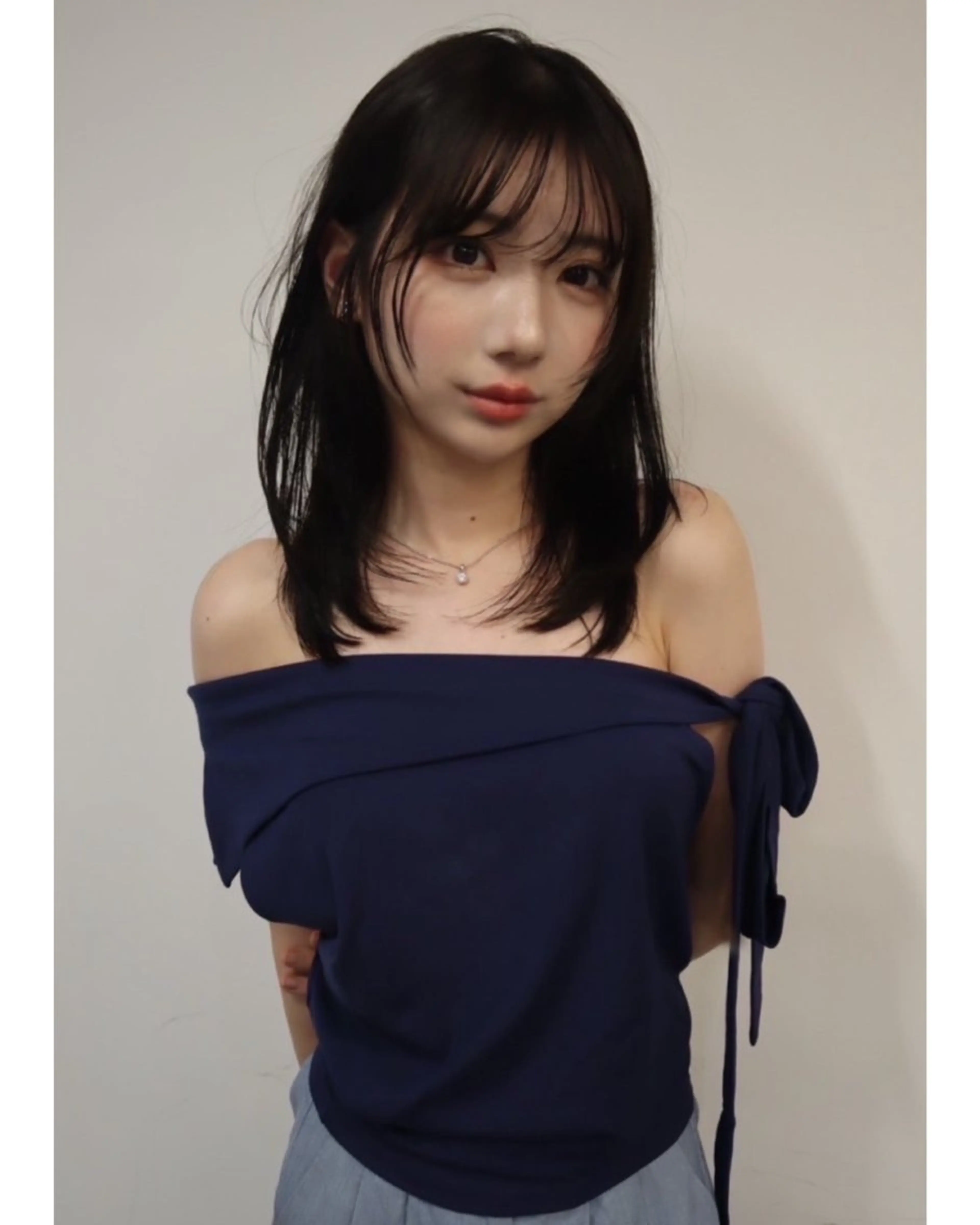 ミディアム カラー 金尾 凜のヘアスタイル