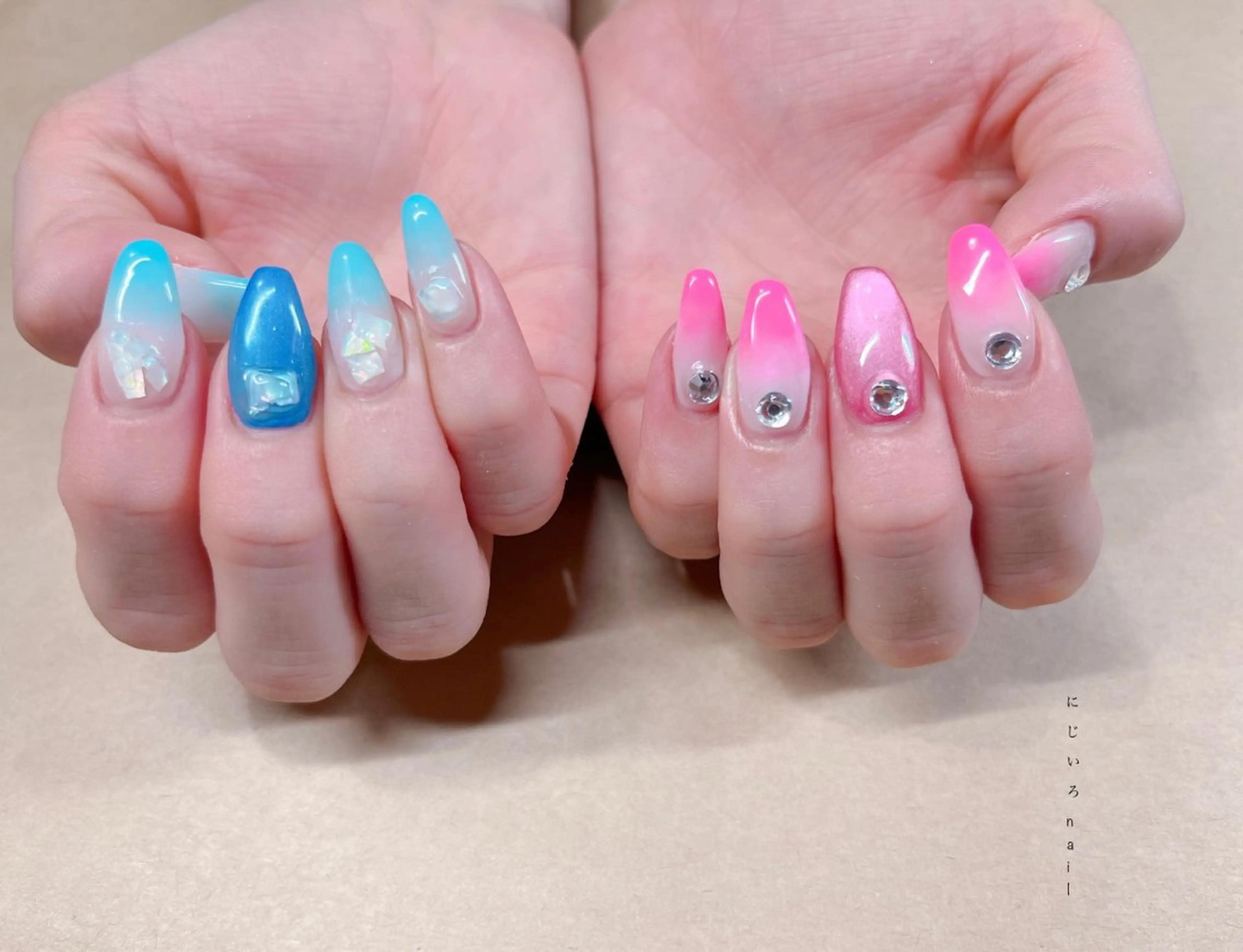 ネイル にじいろ nailのネイルデザイン