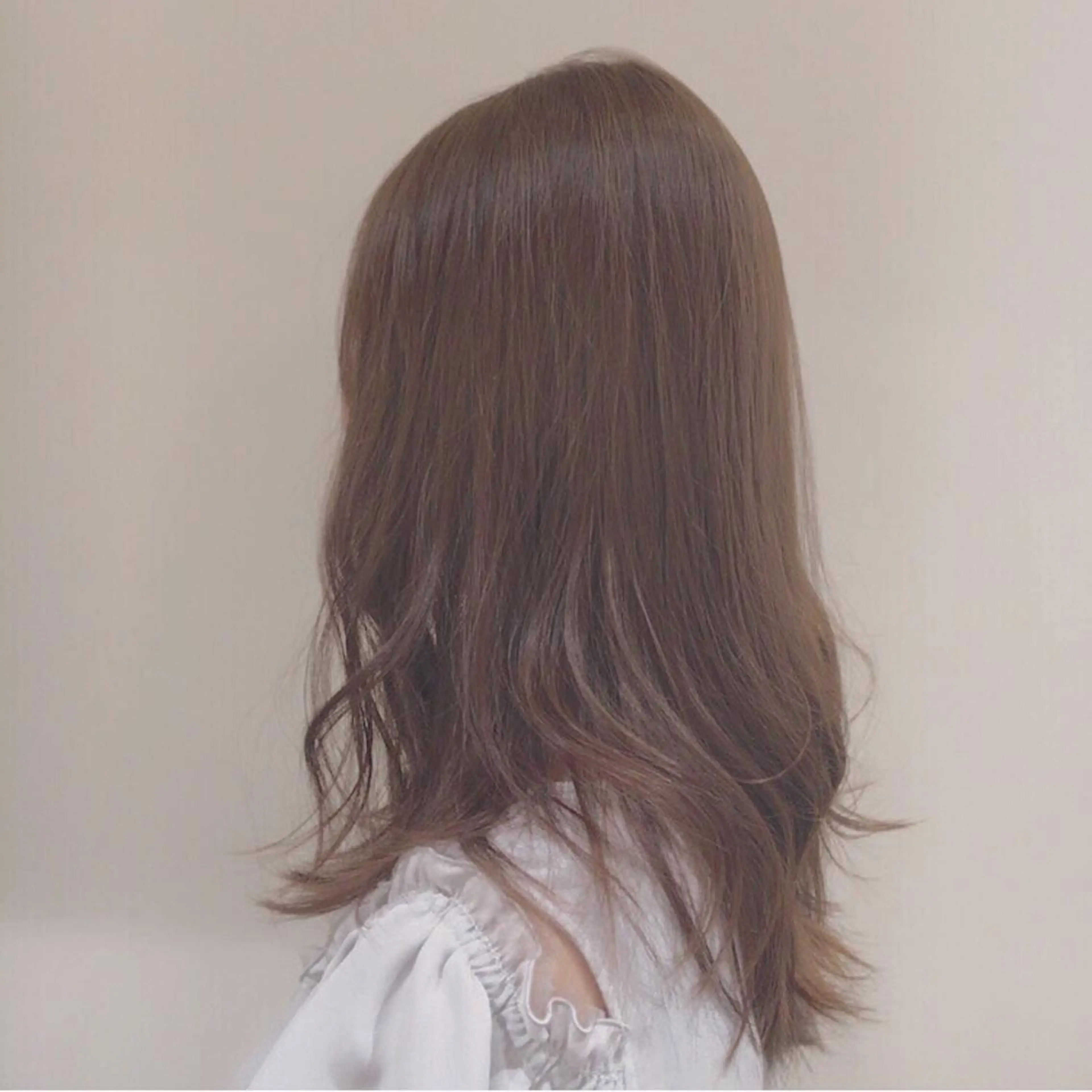 セミロング アッシュ GO TODAY  SHAIR SALON 梅田NU茶屋町店所属・田中成美/レイヤー カット/透明感カラーのヘアスタイル