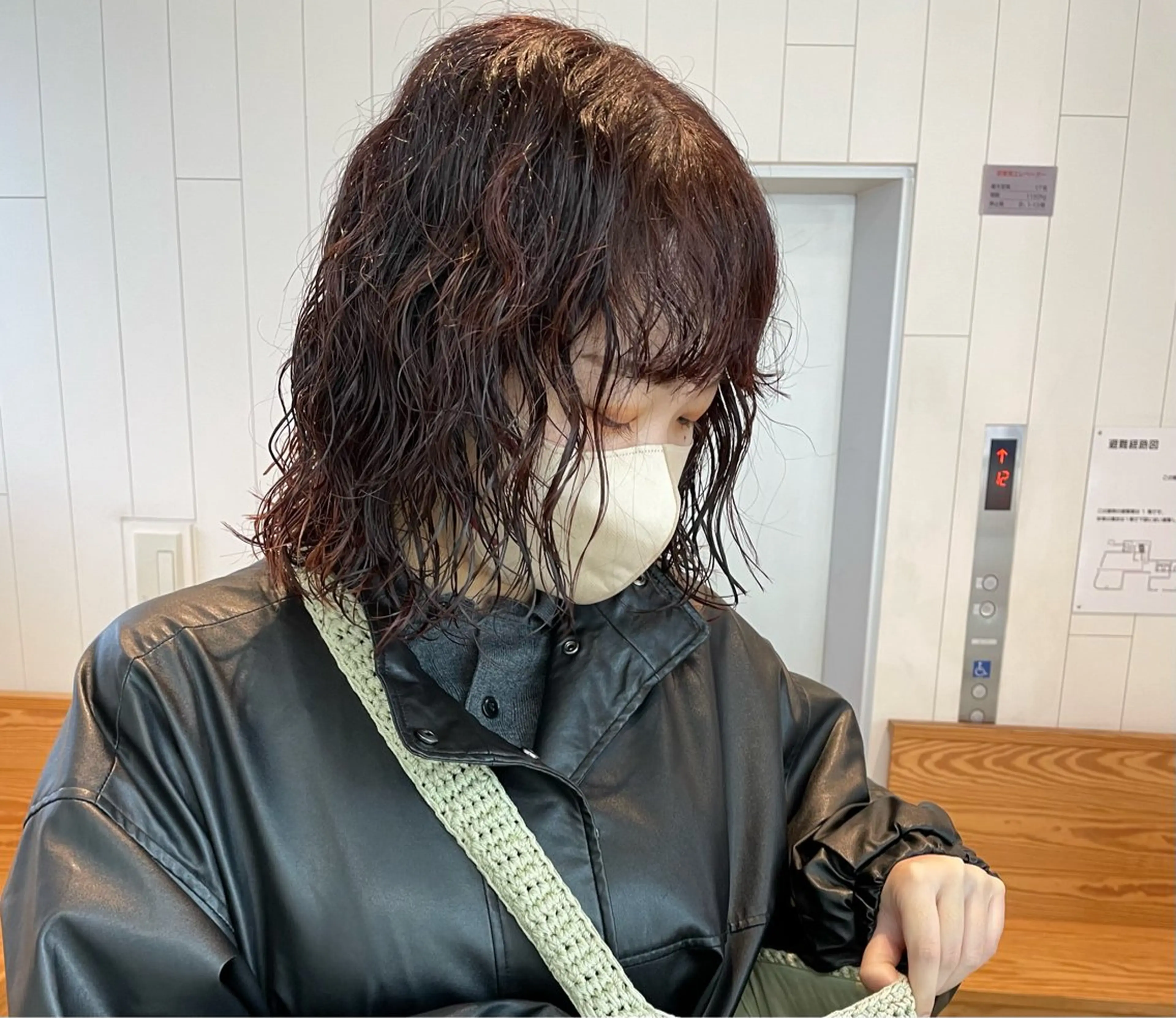 ミディアム パーマ ミディアムパーマ Kouta/似合わせ /パーマ/カラーのヘアスタイル