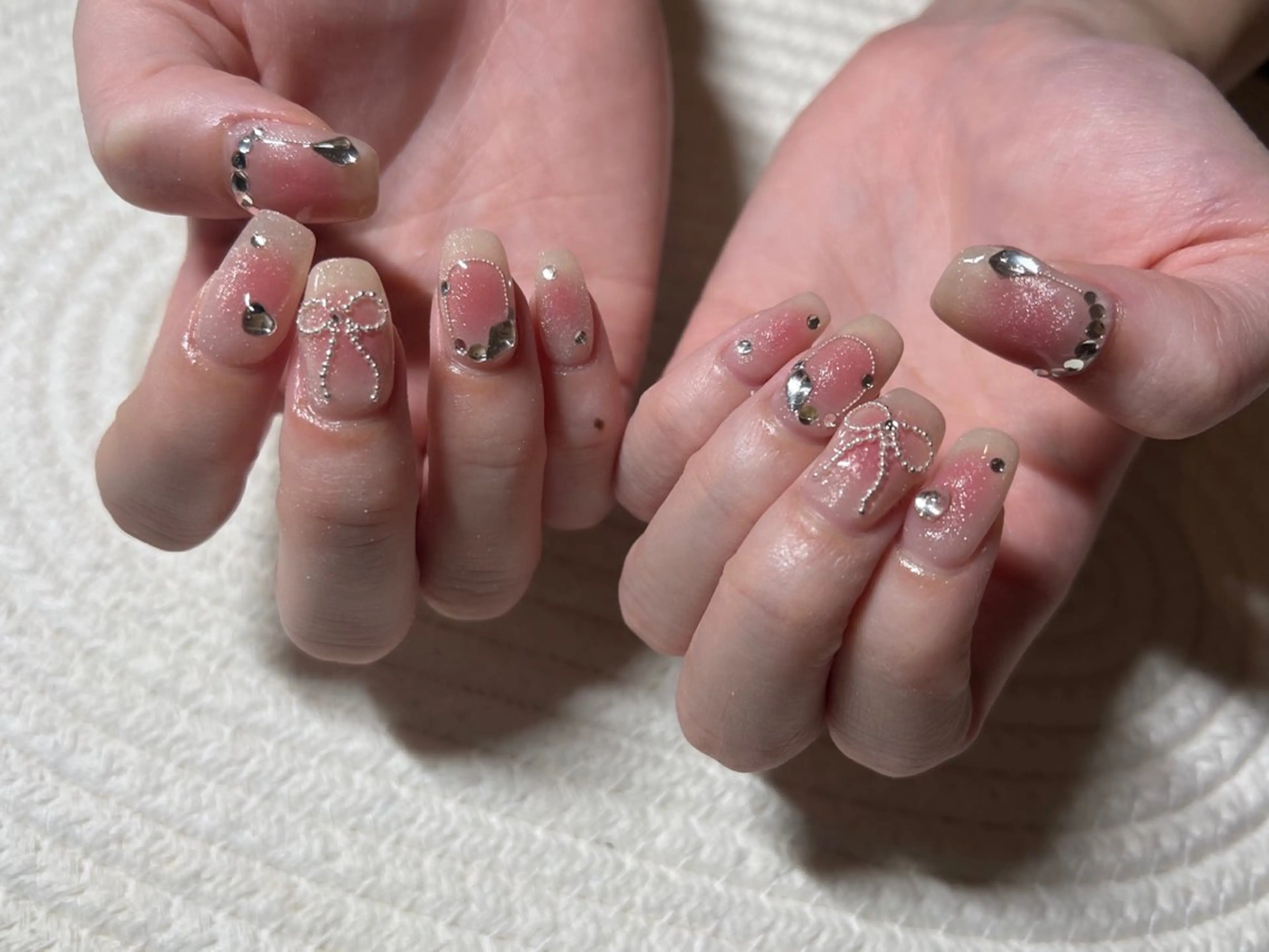 ネイル ハンドネイル liberté (リベルテ)のネイルデザイン