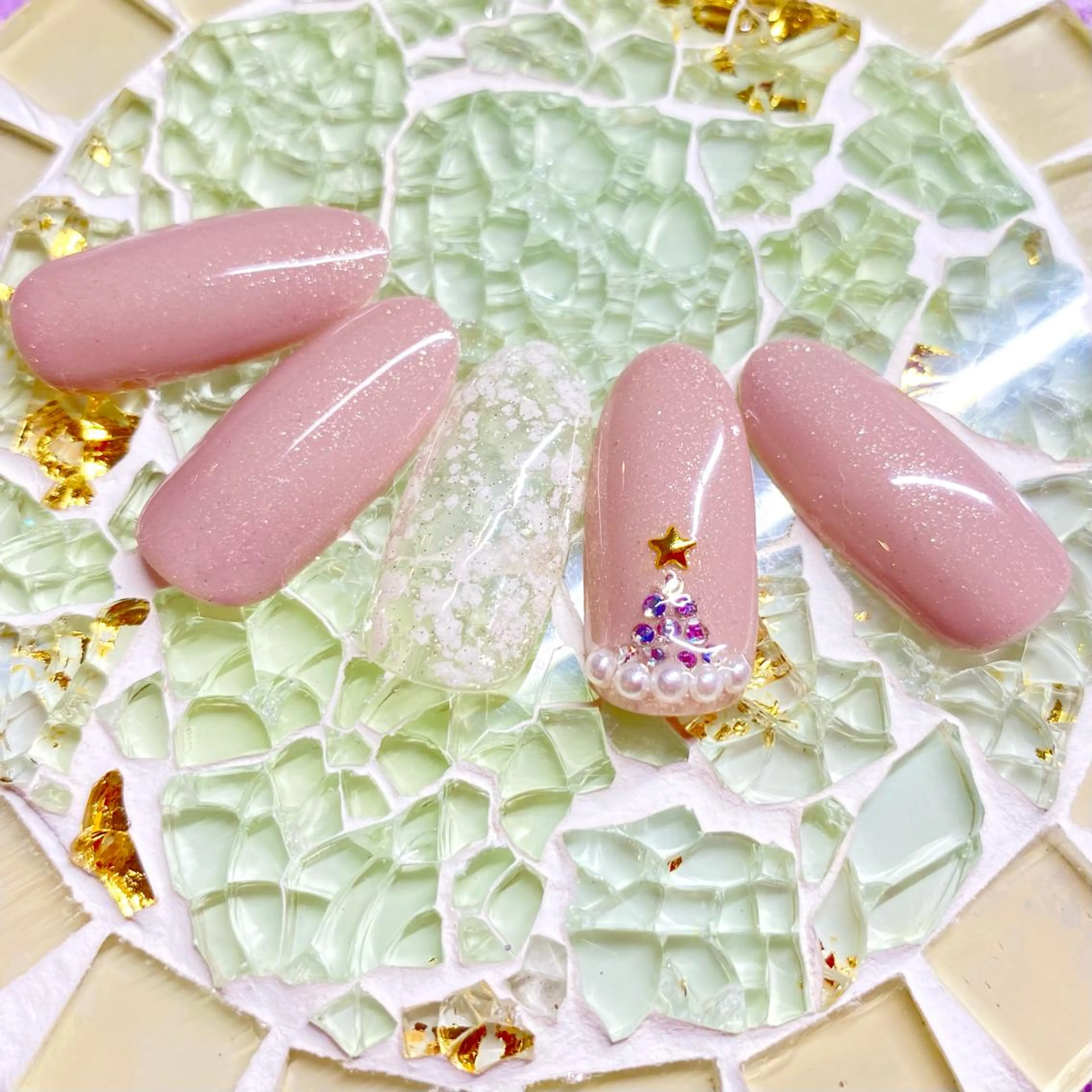 ネイル Nail salon MEGUMIのネイルデザイン