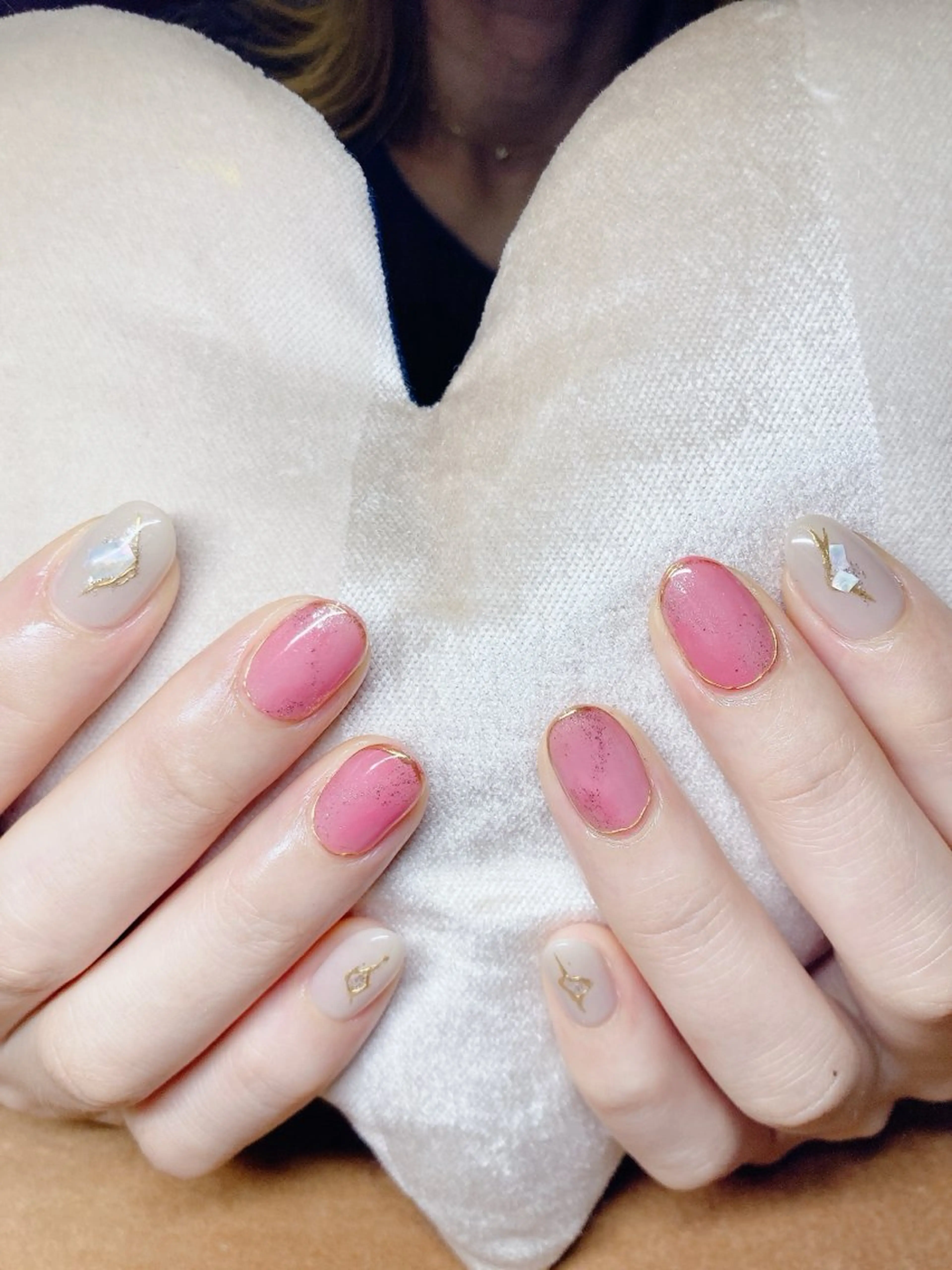 ネイル ECLAT エクラ所属・寺山 千鶴のネイルデザイン