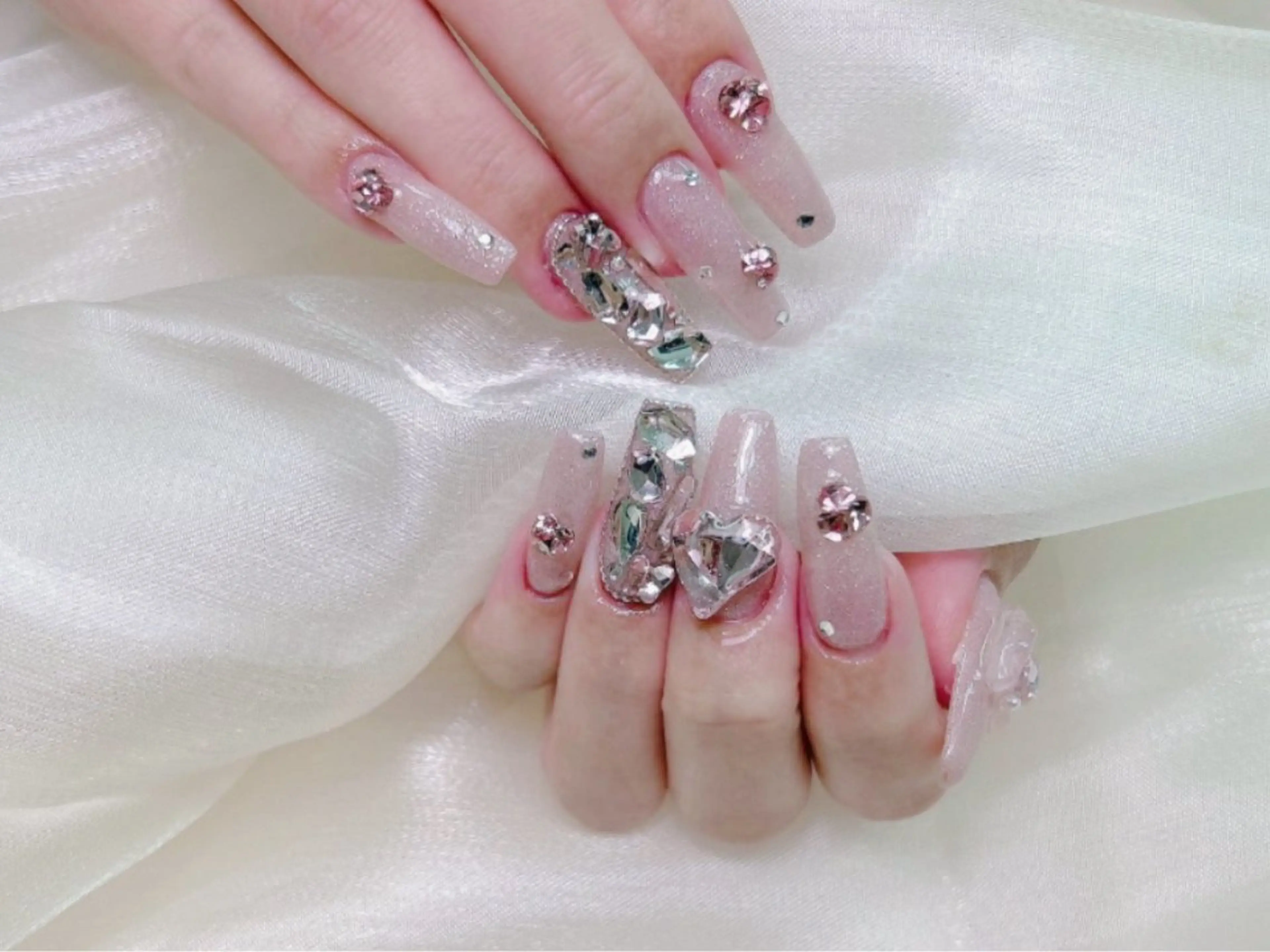 ネイル フットネイル lucky nail 歌舞伎町のネイルデザイン