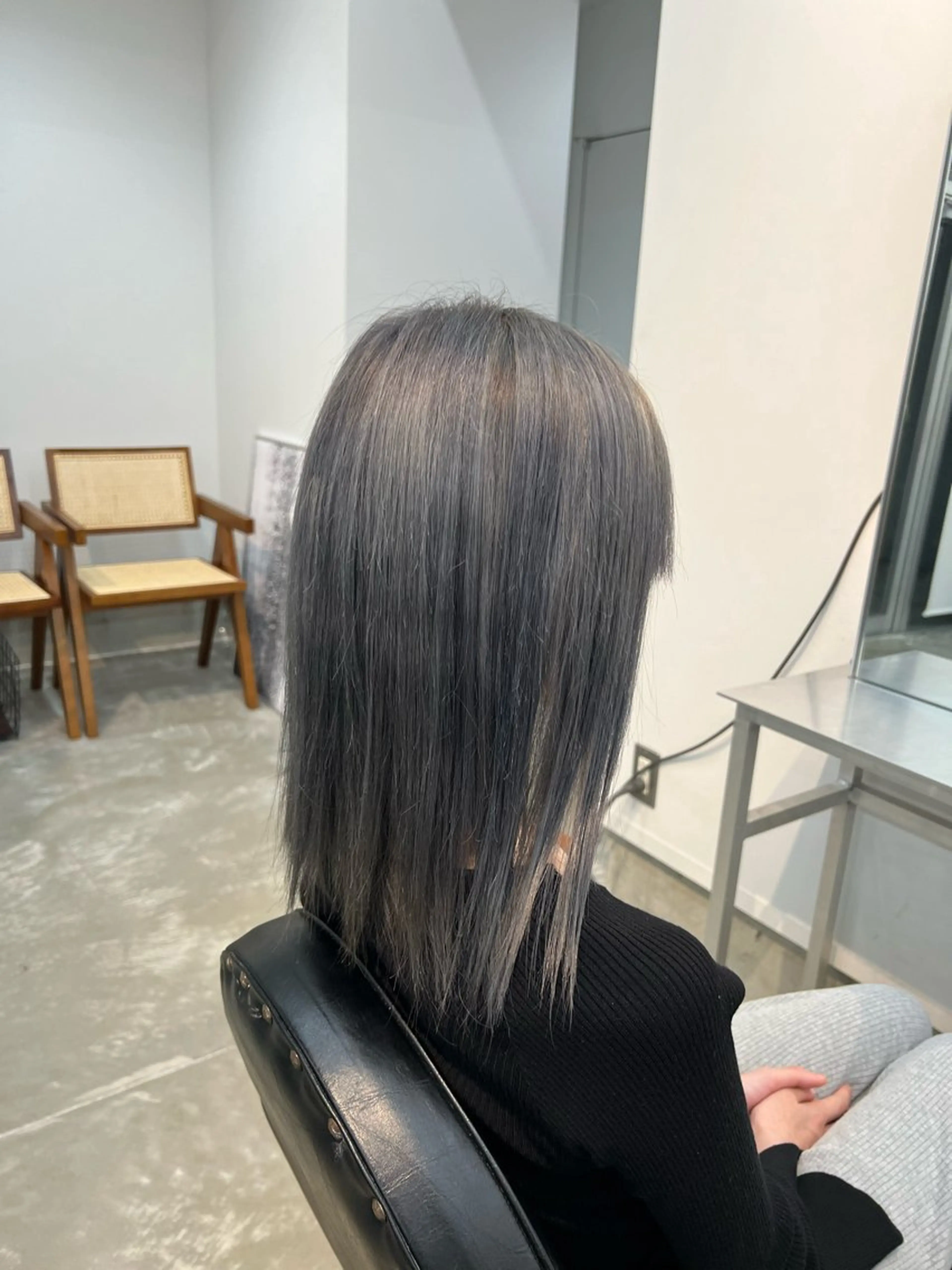 ミディアム ヘアカラー Yuito/カラー/ ブリーチ/ストレートのヘアスタイル