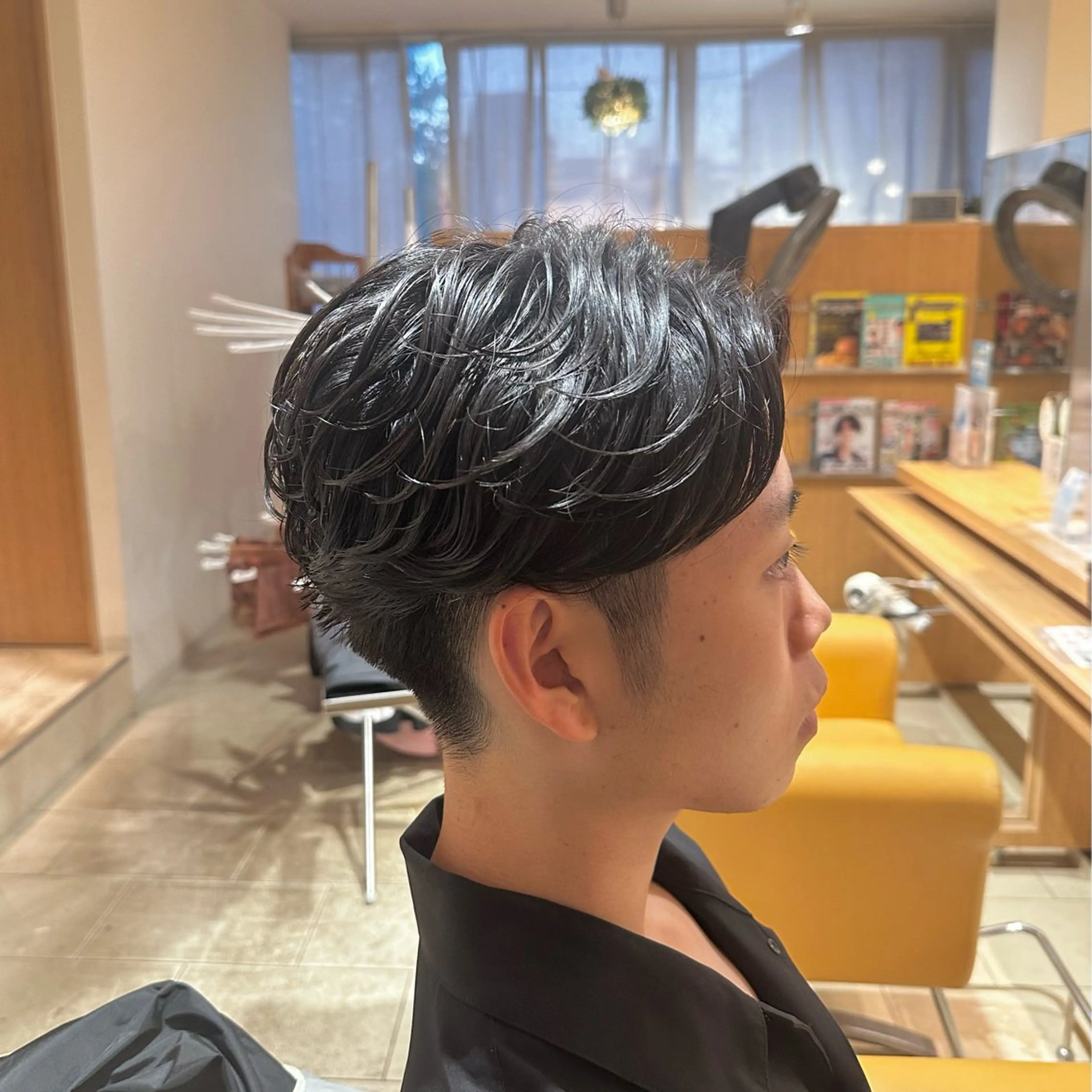 ショート パーマ メンズ フェザーパーマ メンズパーマ ニュアンスパーマ 田中 汰知のヘアスタイル