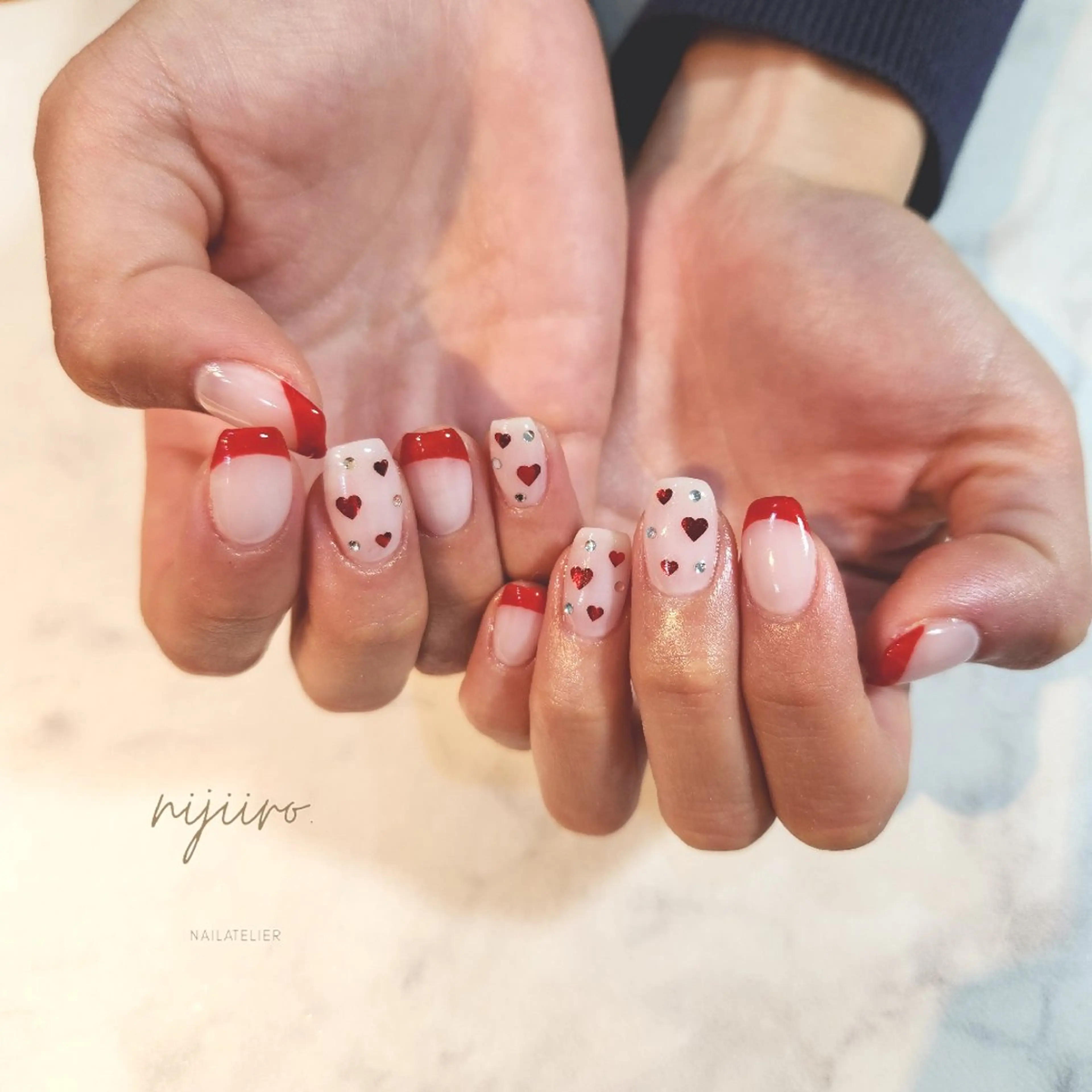 ネイル ハンドネイル nailatelier nijiiro.所属・nijiiro🌈 サトウのネイルデザイン