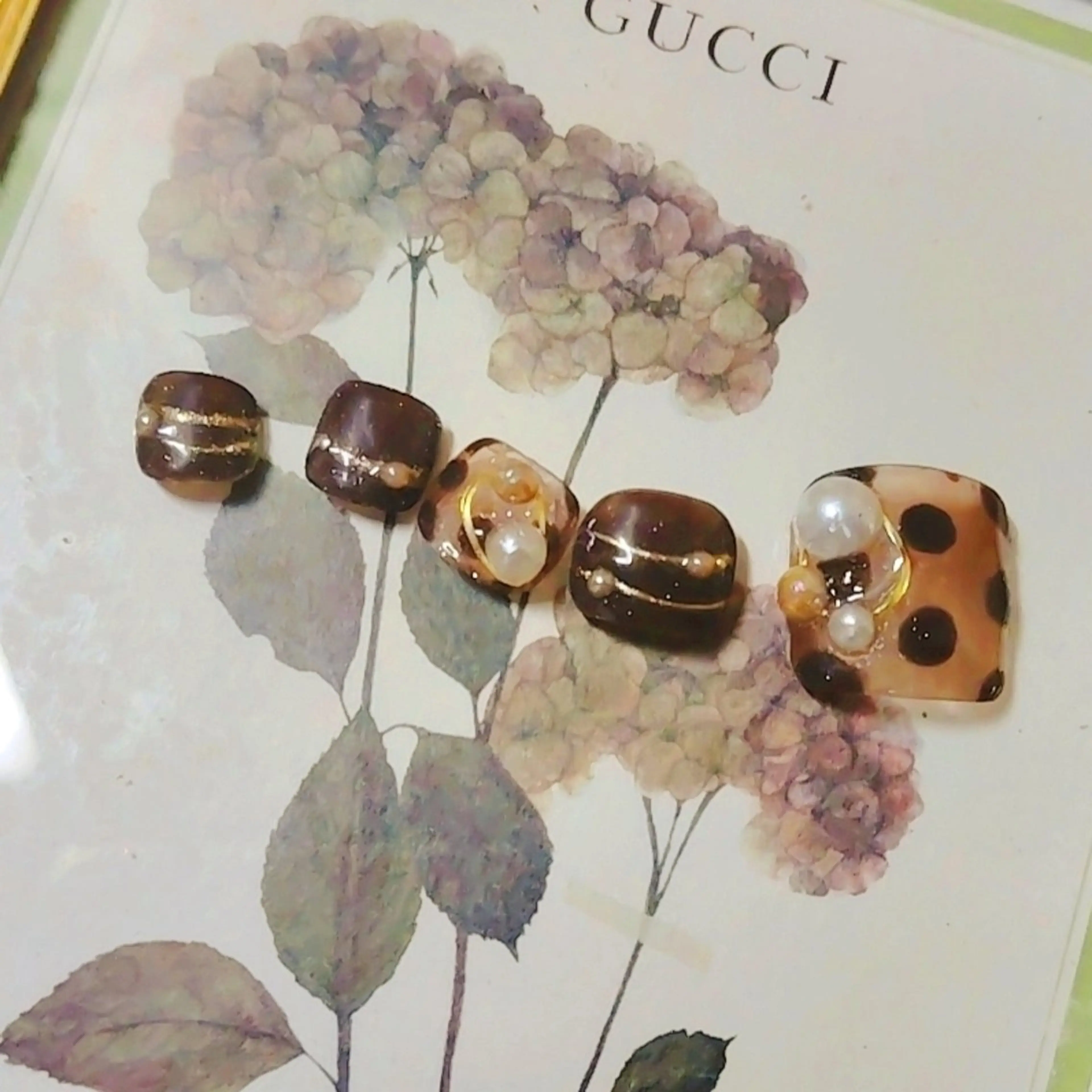 ネイル ドット フットネイル Jewel SecretBaseのネイルデザイン