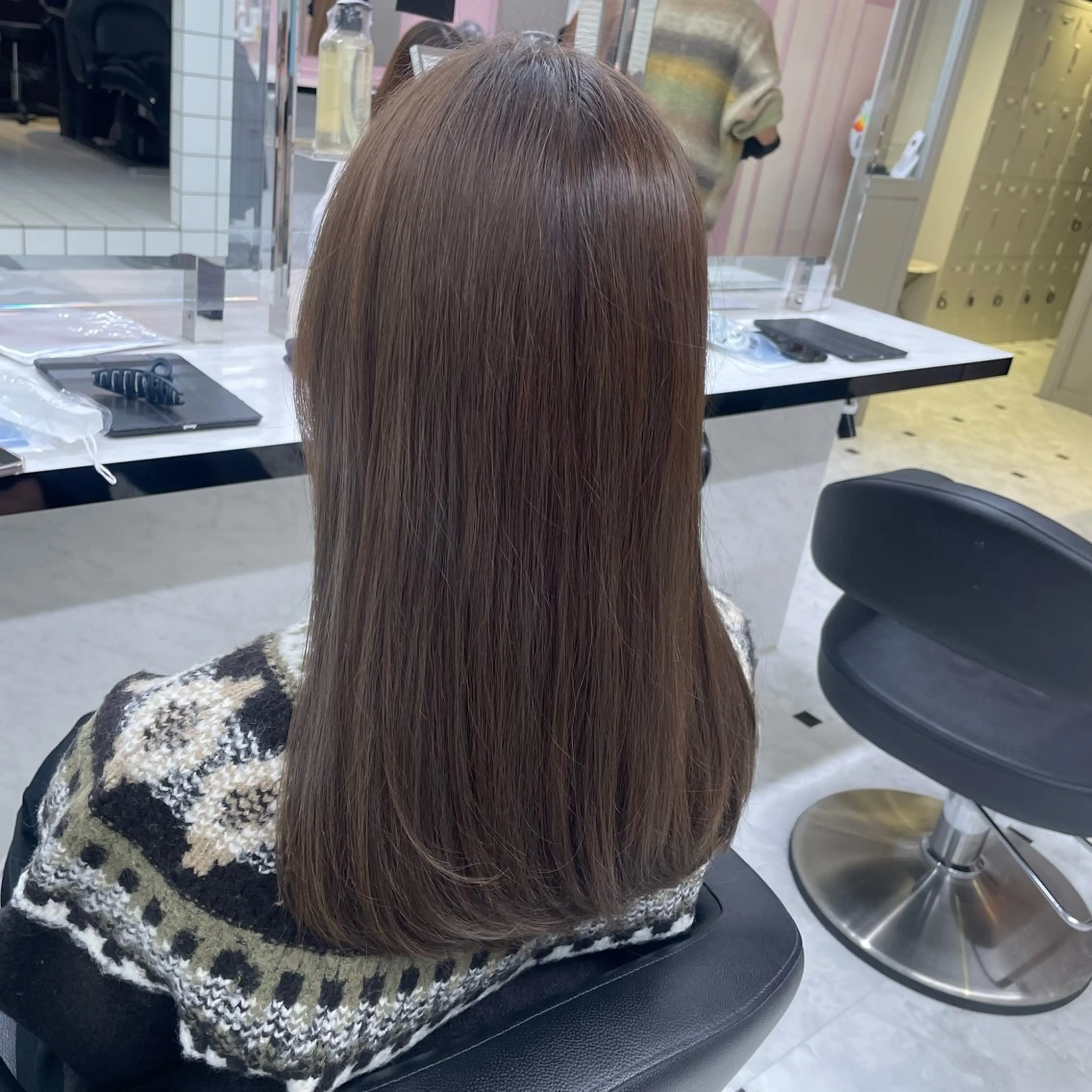 ミディアム ヘアカラー うる艶トレンドヘア 🕊️上野BABYのヘアスタイル