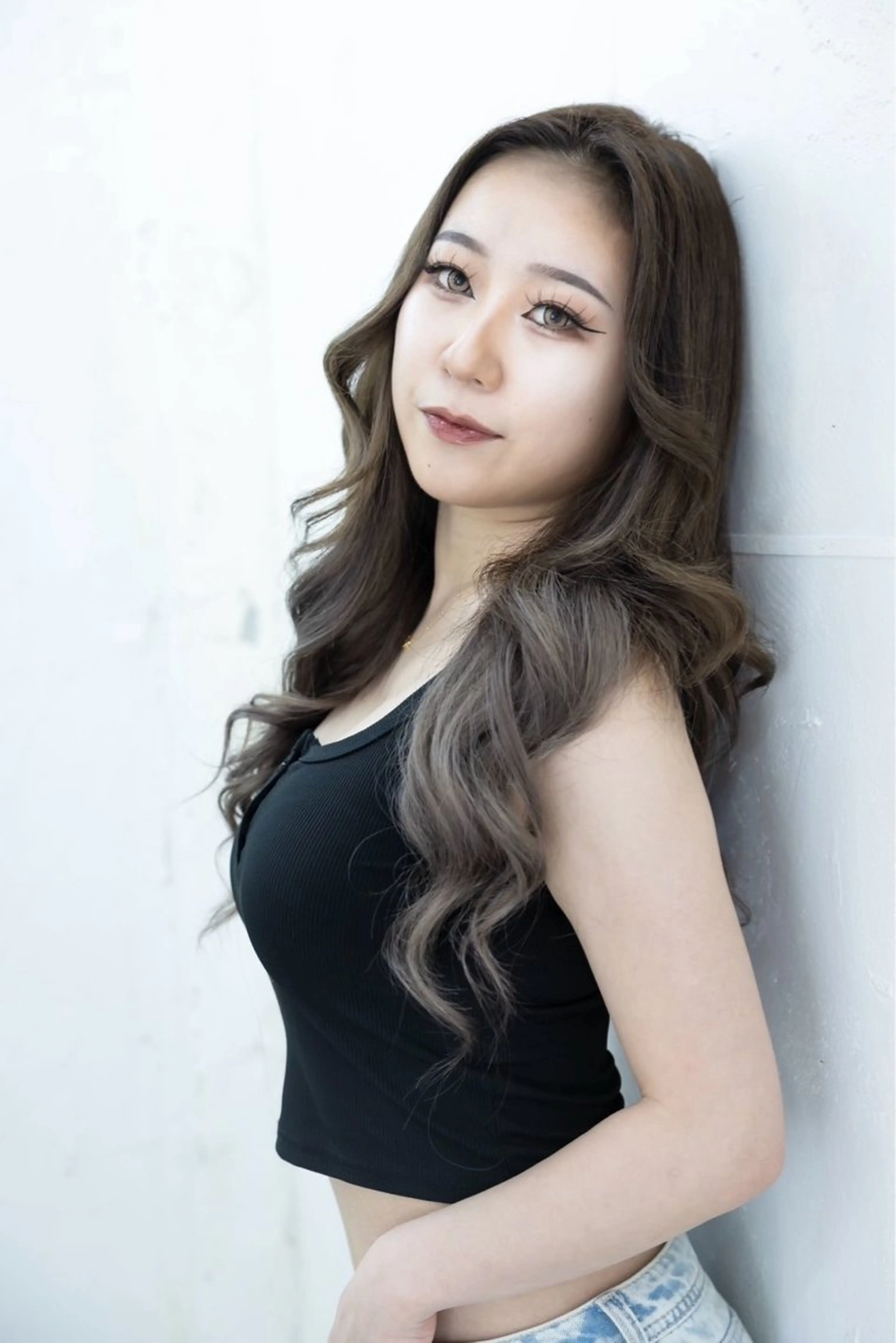 ロング カラー シールエクステ バレイヤージュ ハイライトカラー エクステ ハイライト カット ヘアカラー トリートメント エクステ ヘアセット alpha. カラーエクステ下妻のヘアスタイル