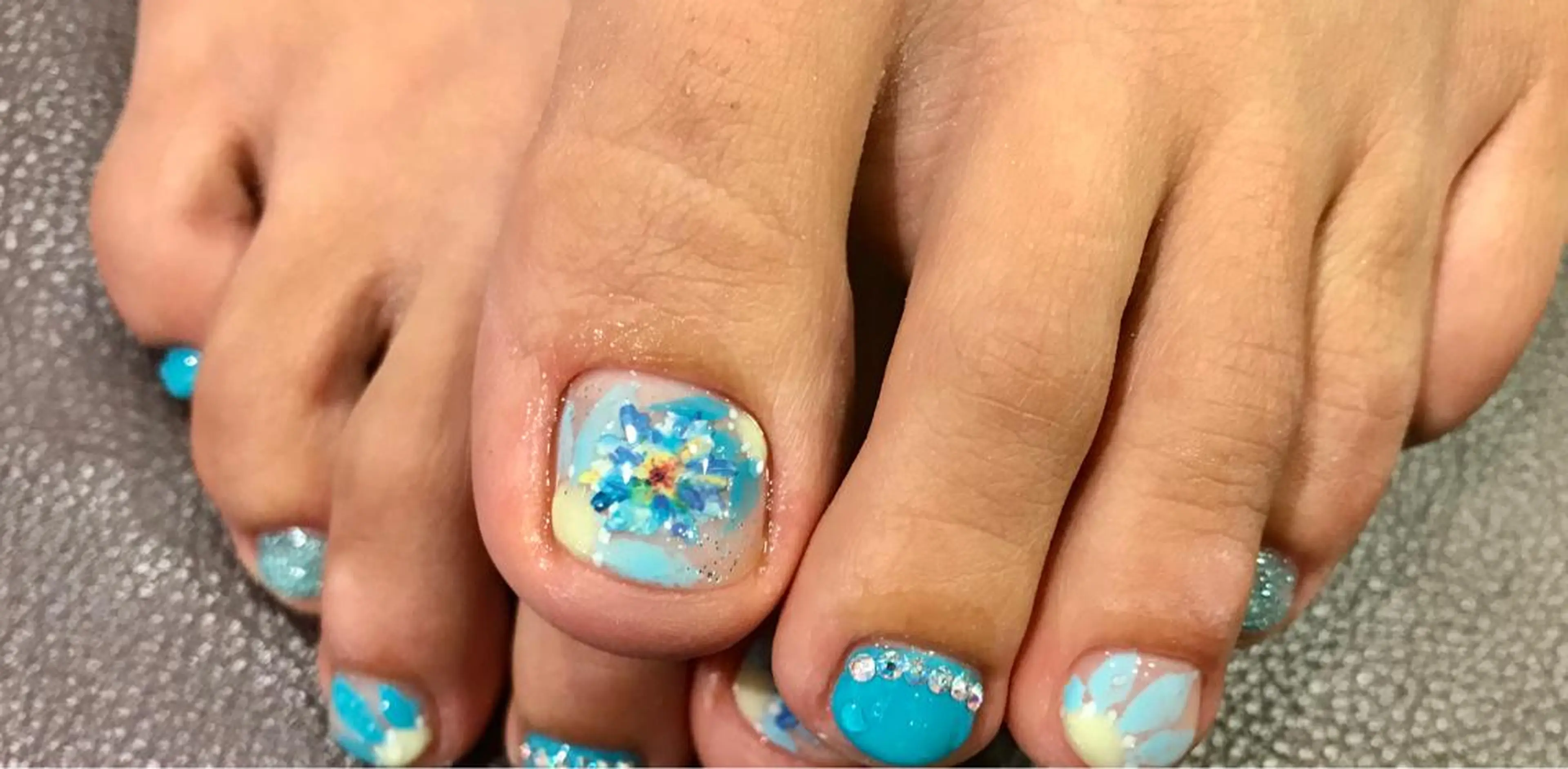 ネイル フットネイル Charme. NOBUKOのネイルデザイン