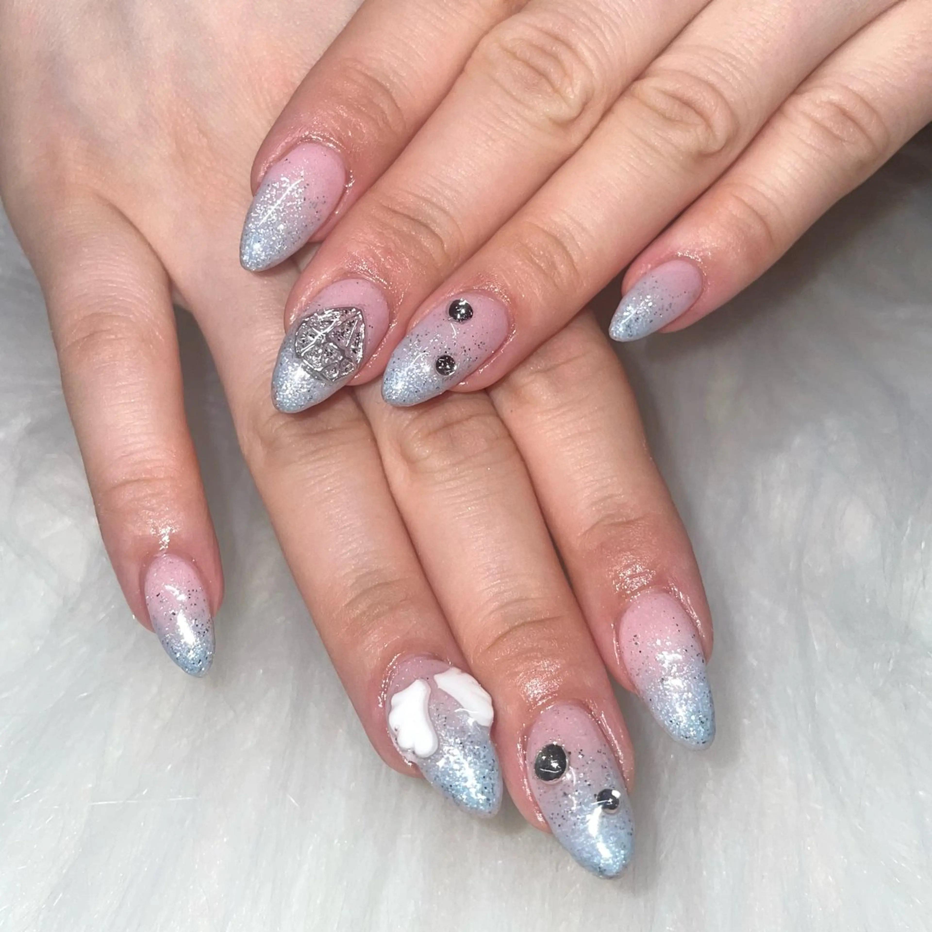 ネイル ハンドネイル Nail ヌシん家 AKANEのネイルデザイン