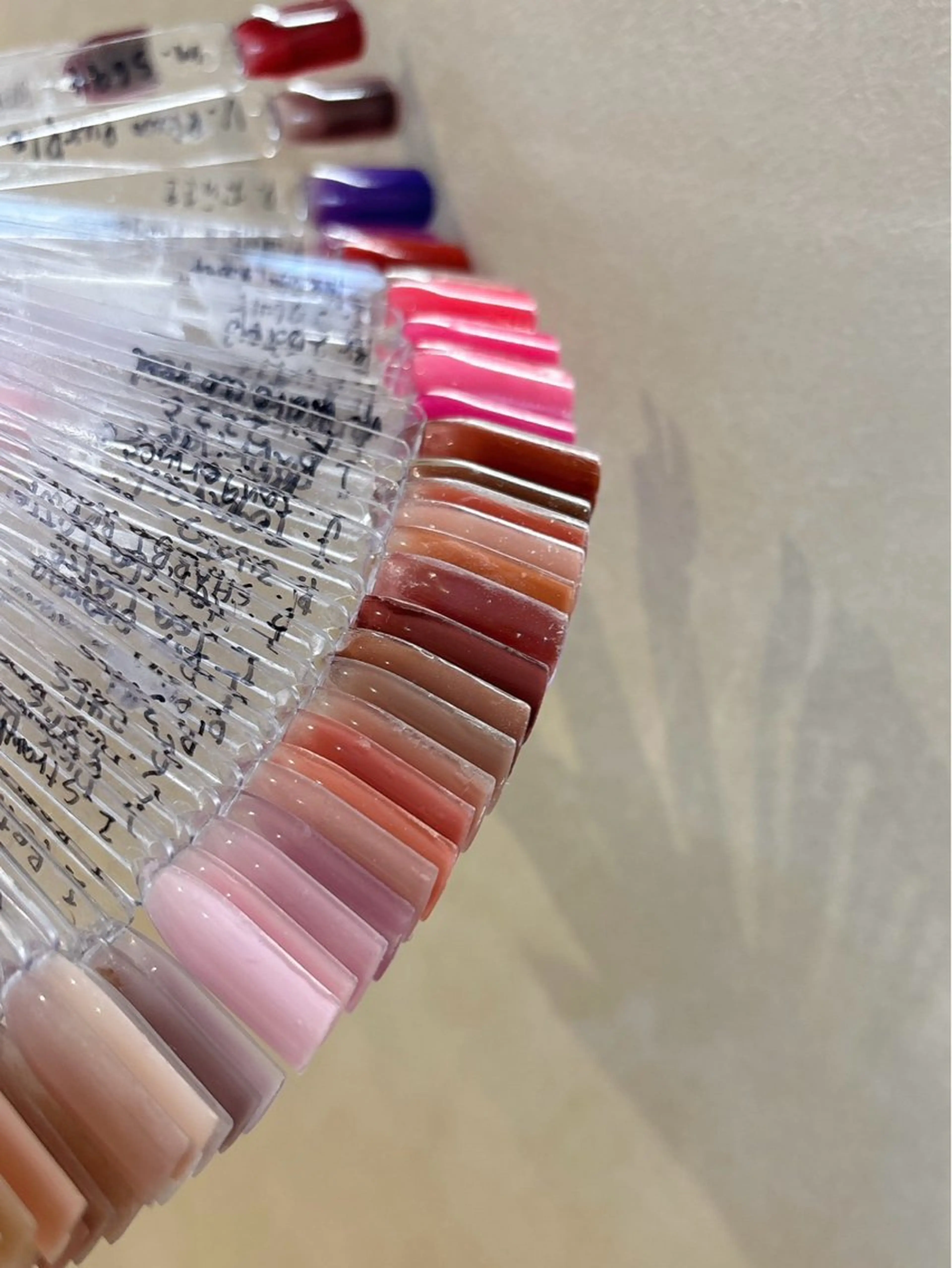 nailsalon CHARME所属・CHARME MIYUのネイルデザイン