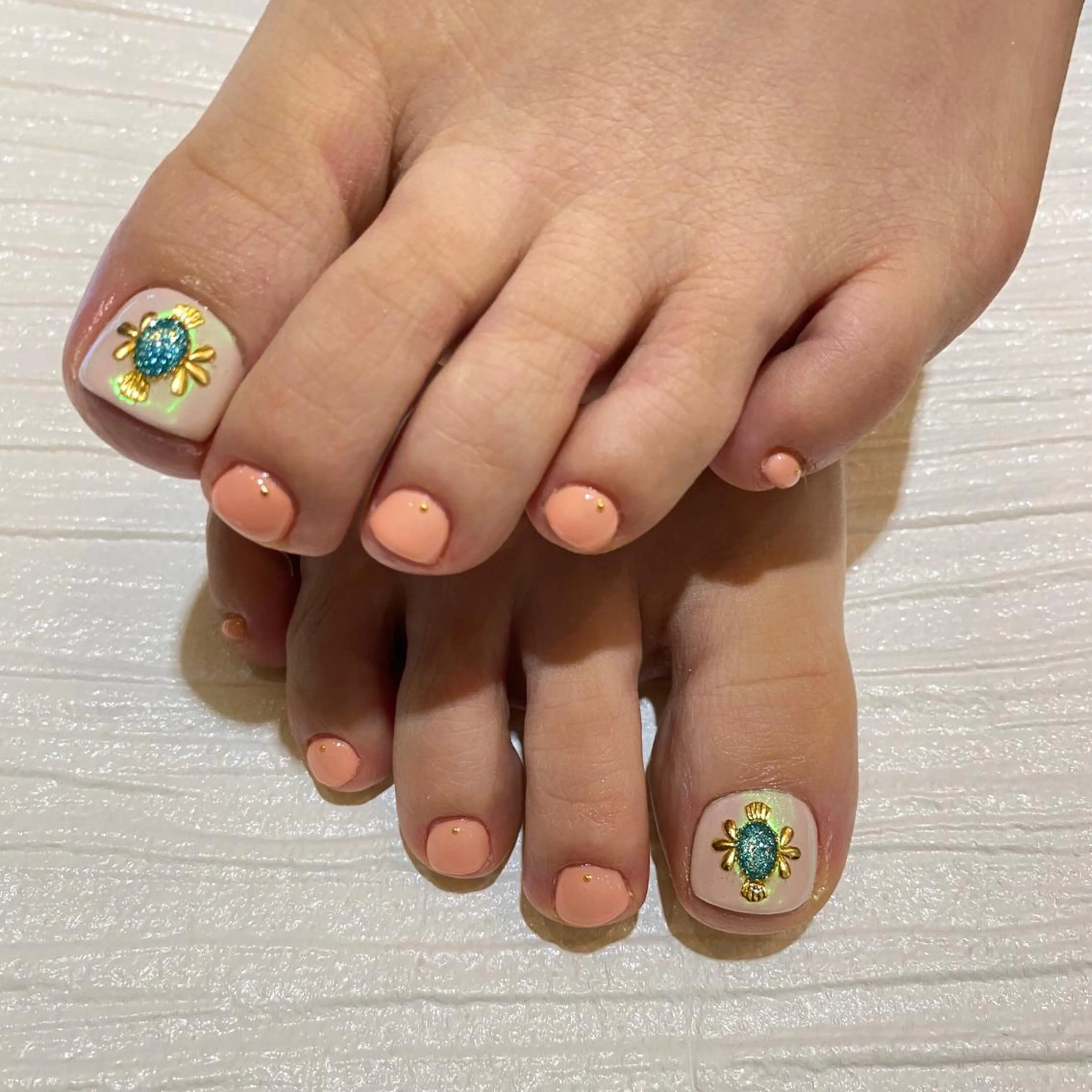 ネイル 脇坂 千晶のネイルデザイン