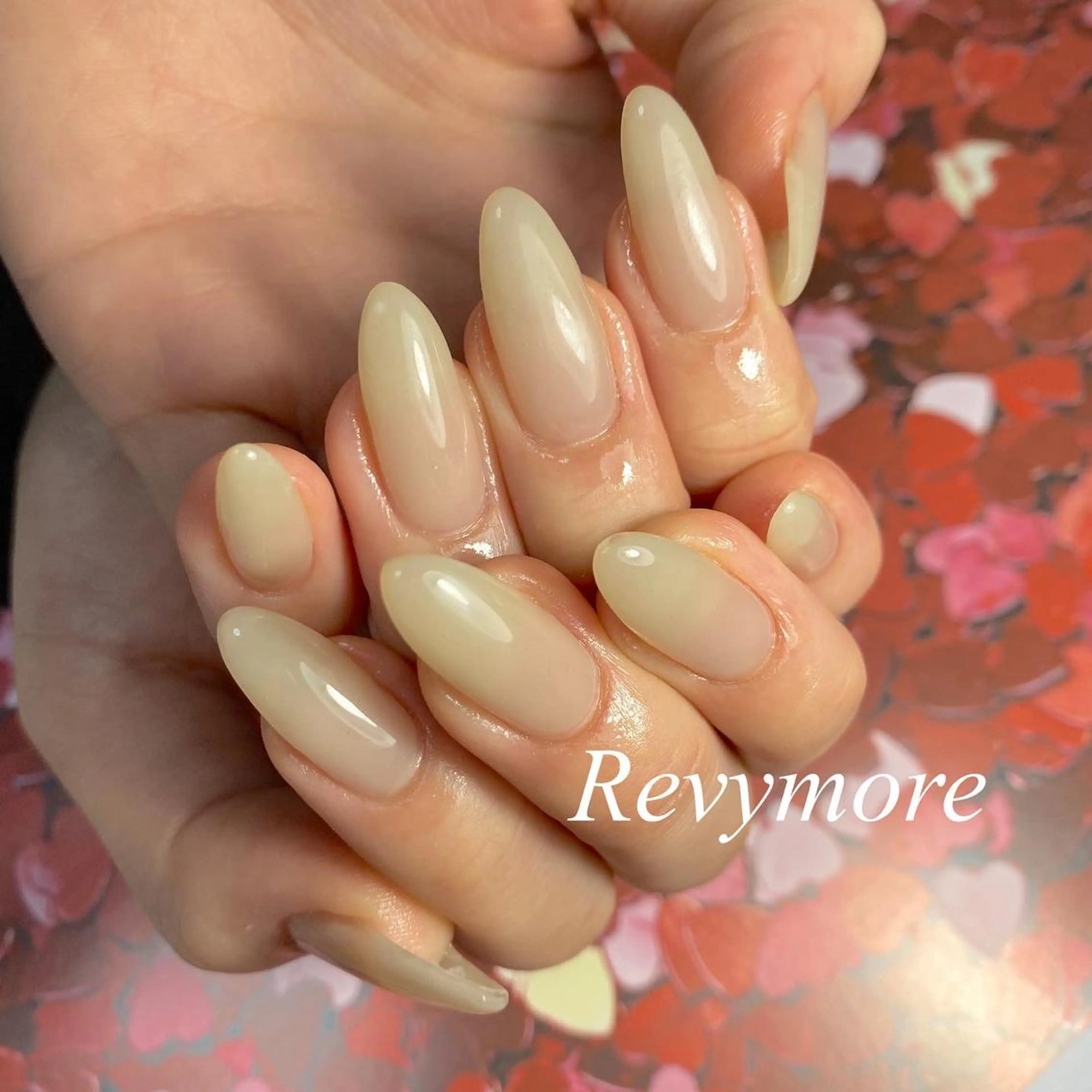 セミロング ネイル 韓国風ヘア クリアネイル ジェルネイル キラキラネイル 韓国ネイル nail salon Revymore所属・nail salon Revymoreのネイルデザイン