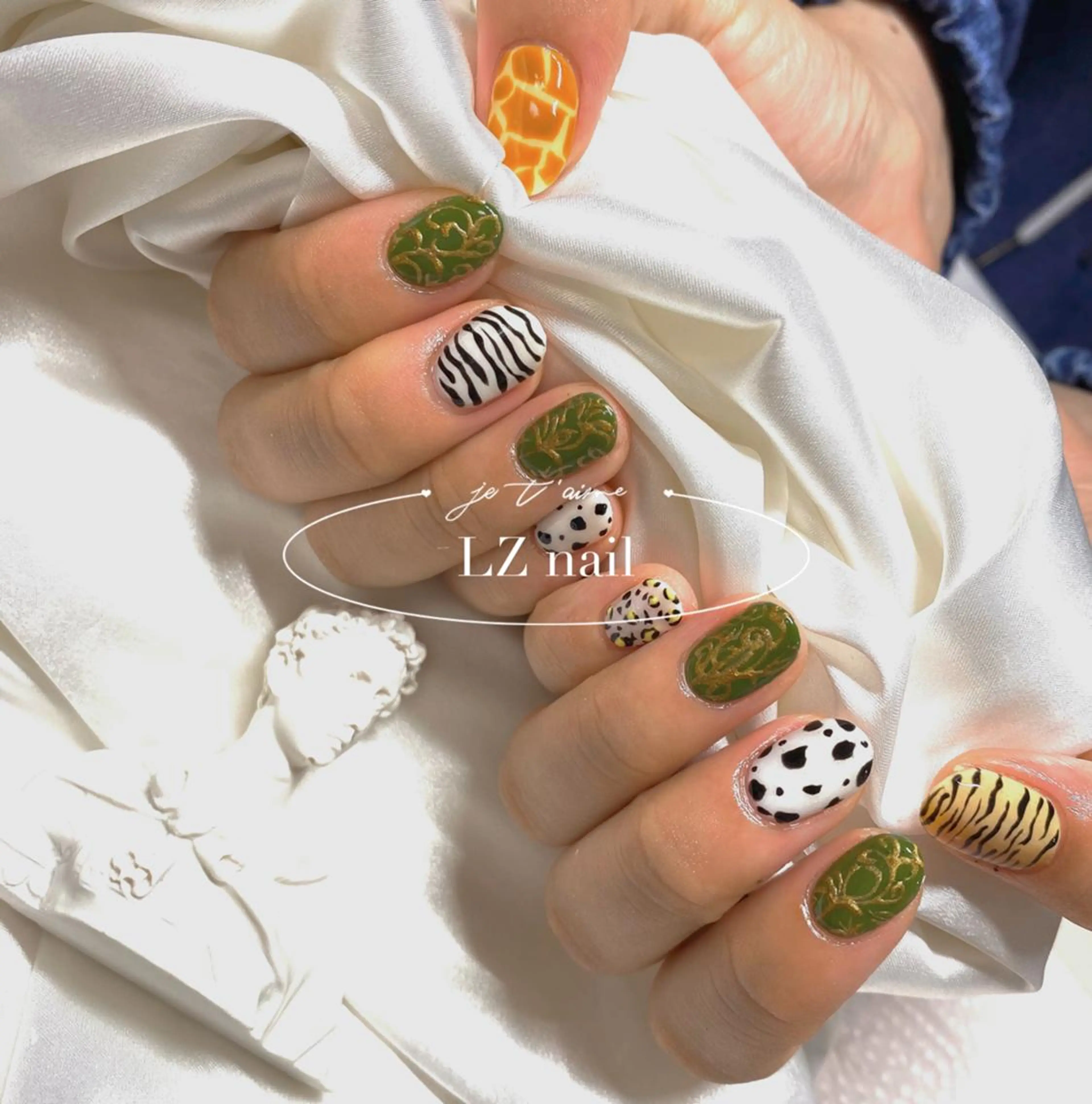 ネイル 🌖す い🌒のネイルデザイン