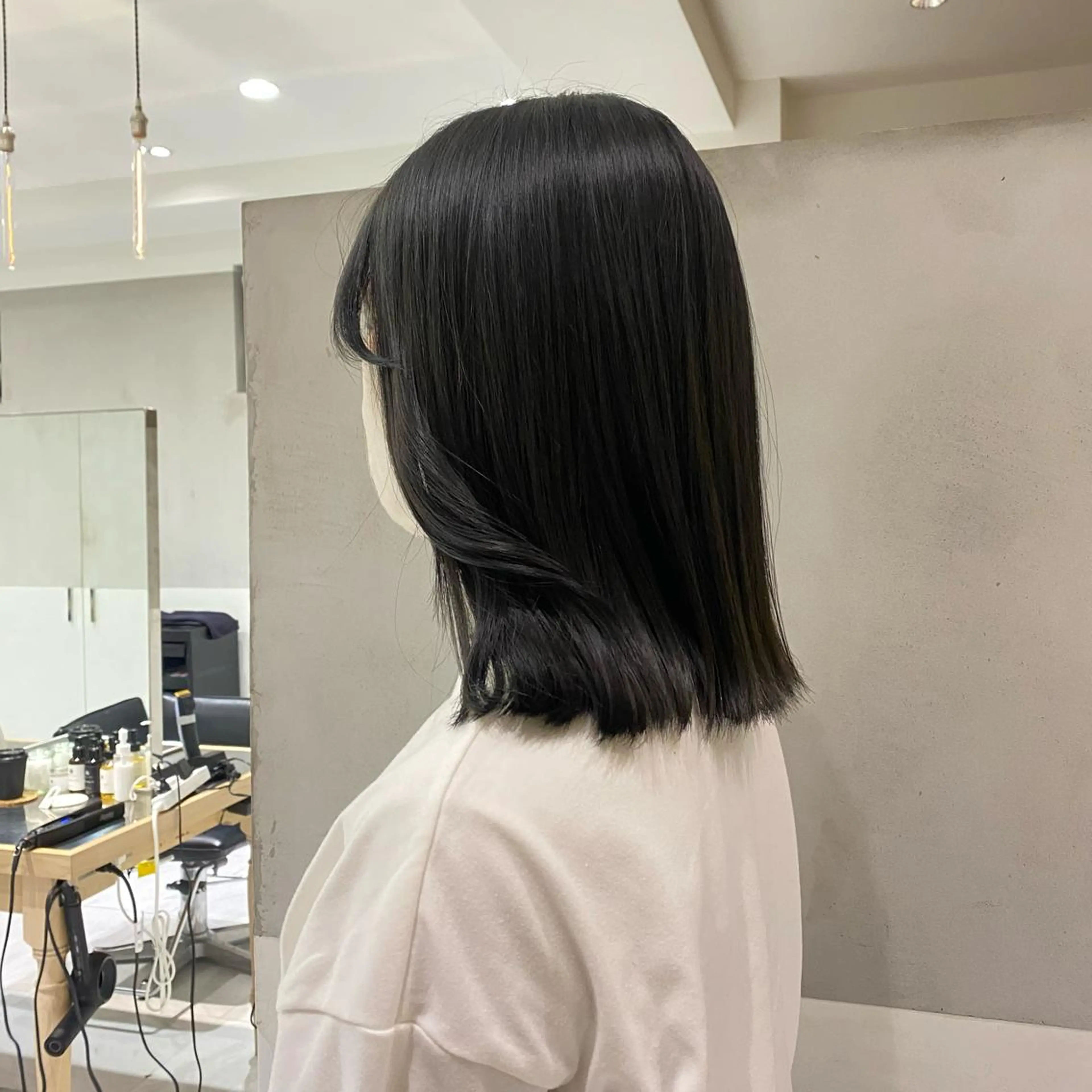 ミディアム カラー ヘアカラー トリートメント 艶感/ナチュラル 🌿マアヤのヘアスタイル