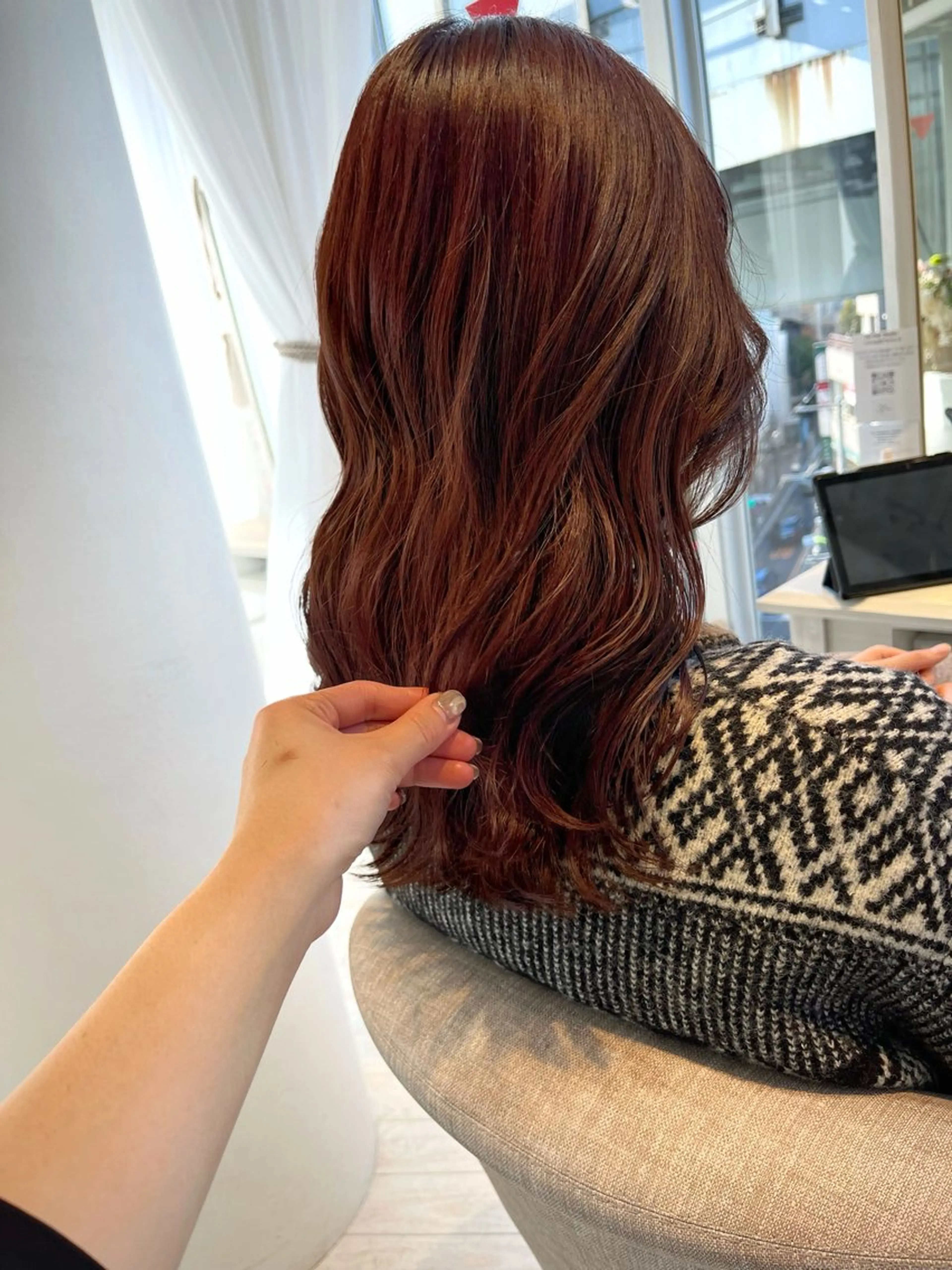 ミディアム カット ヘアカラー ボブ/レイヤー/ 茉莉花のヘアスタイル