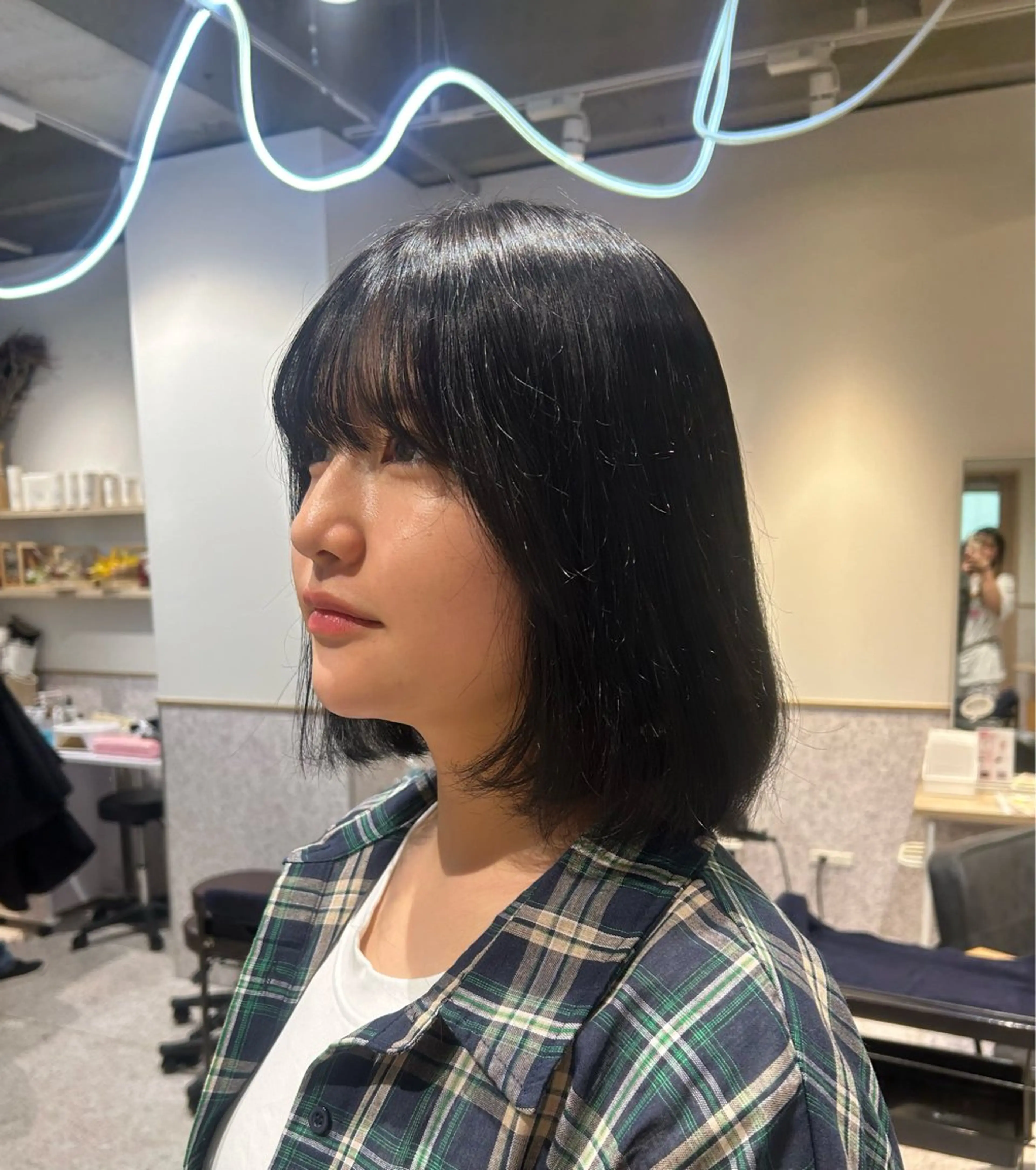 カラー ダブルカラー イヤリングカラー ハイトーンカラー インナーカラー 髪質改善 ヘアカラー ♡ハイトーン★ ネイル/しの♡のヘアスタイル