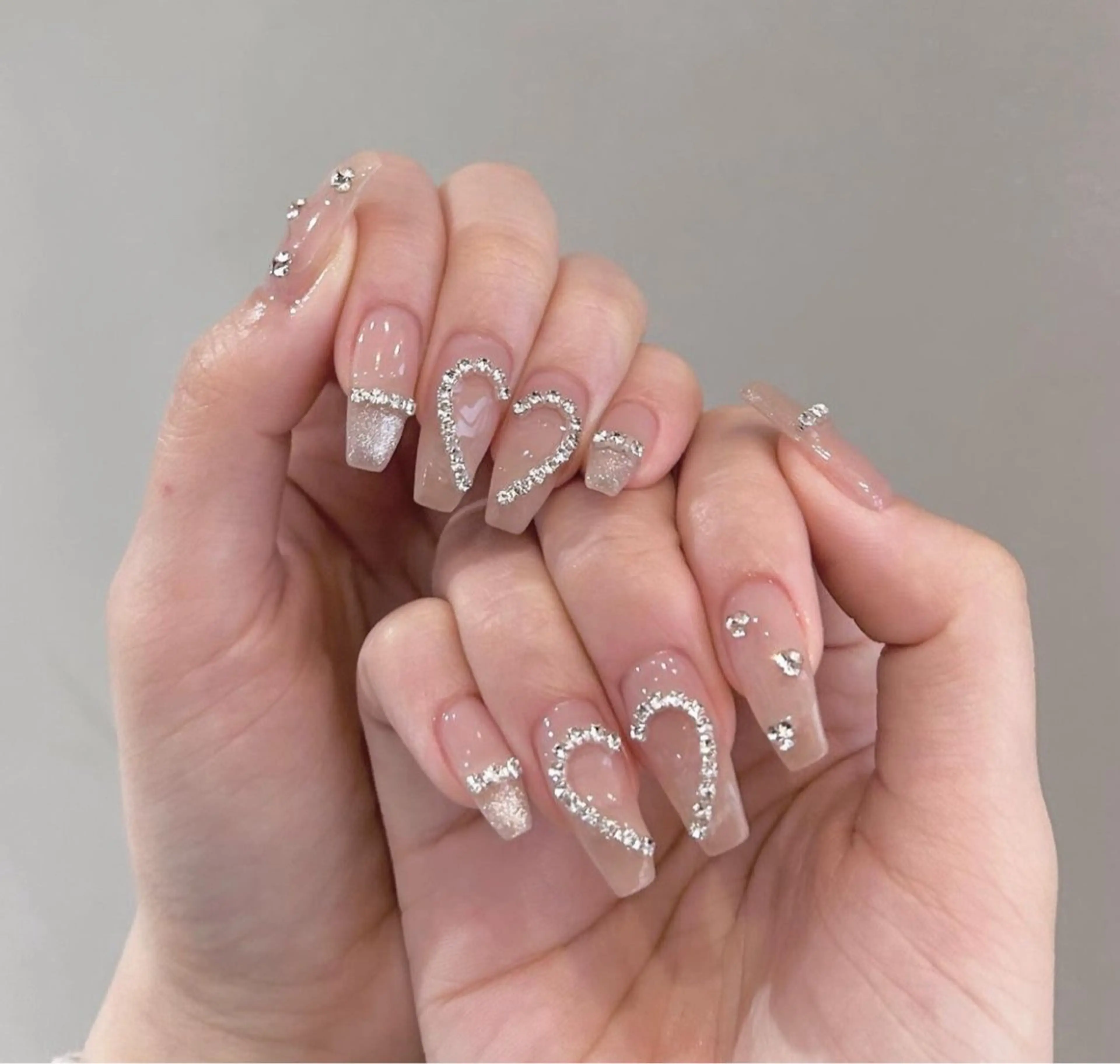 ネイル u1salon所属・ゆい ユイのネイルデザイン