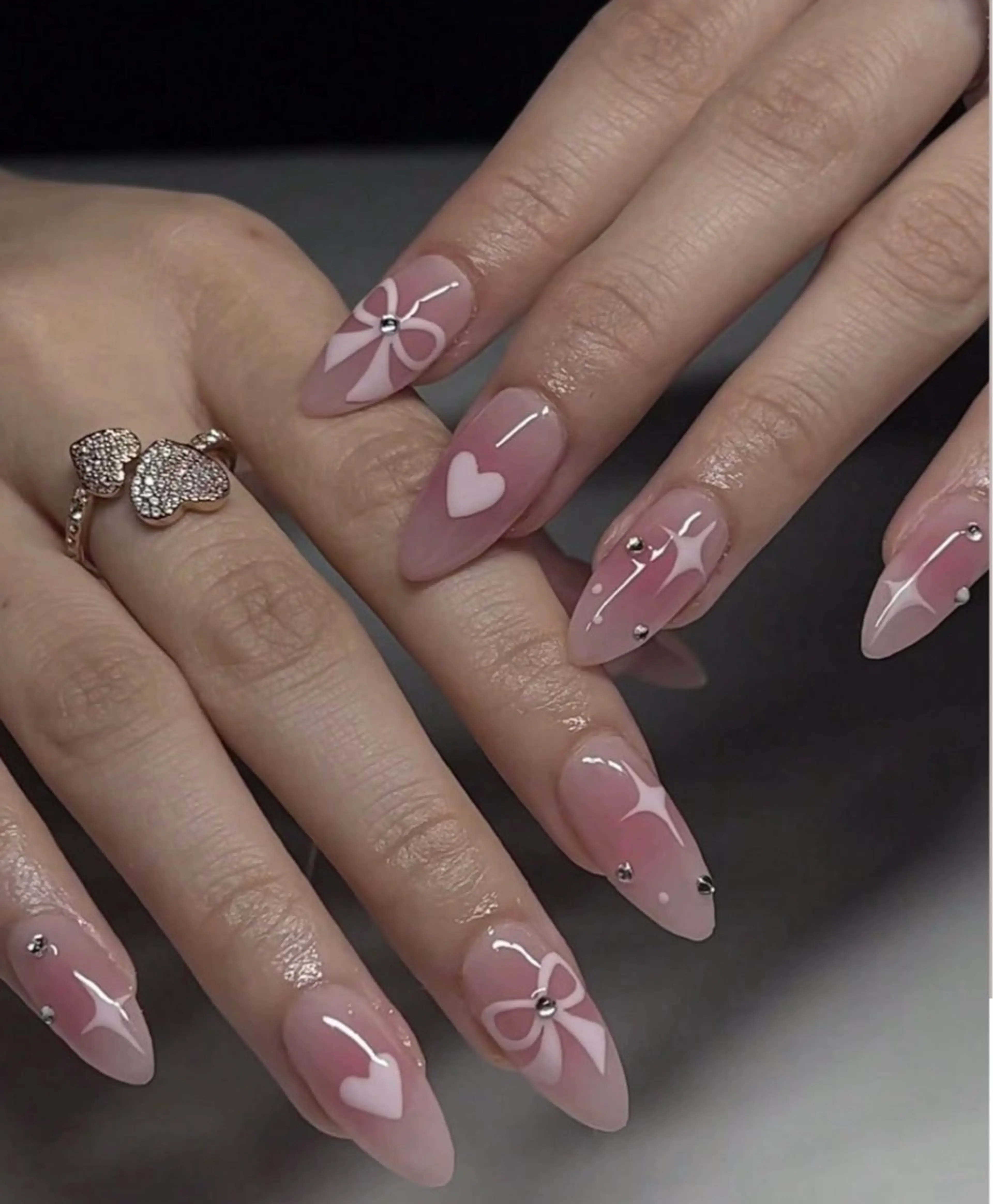 ネイル アートネイル 長さ出し フレンチネイル ジェルネイル 韓国ネイル Kawaii Nail Salon所属・YURI NAIL NARITAのネイルデザイン