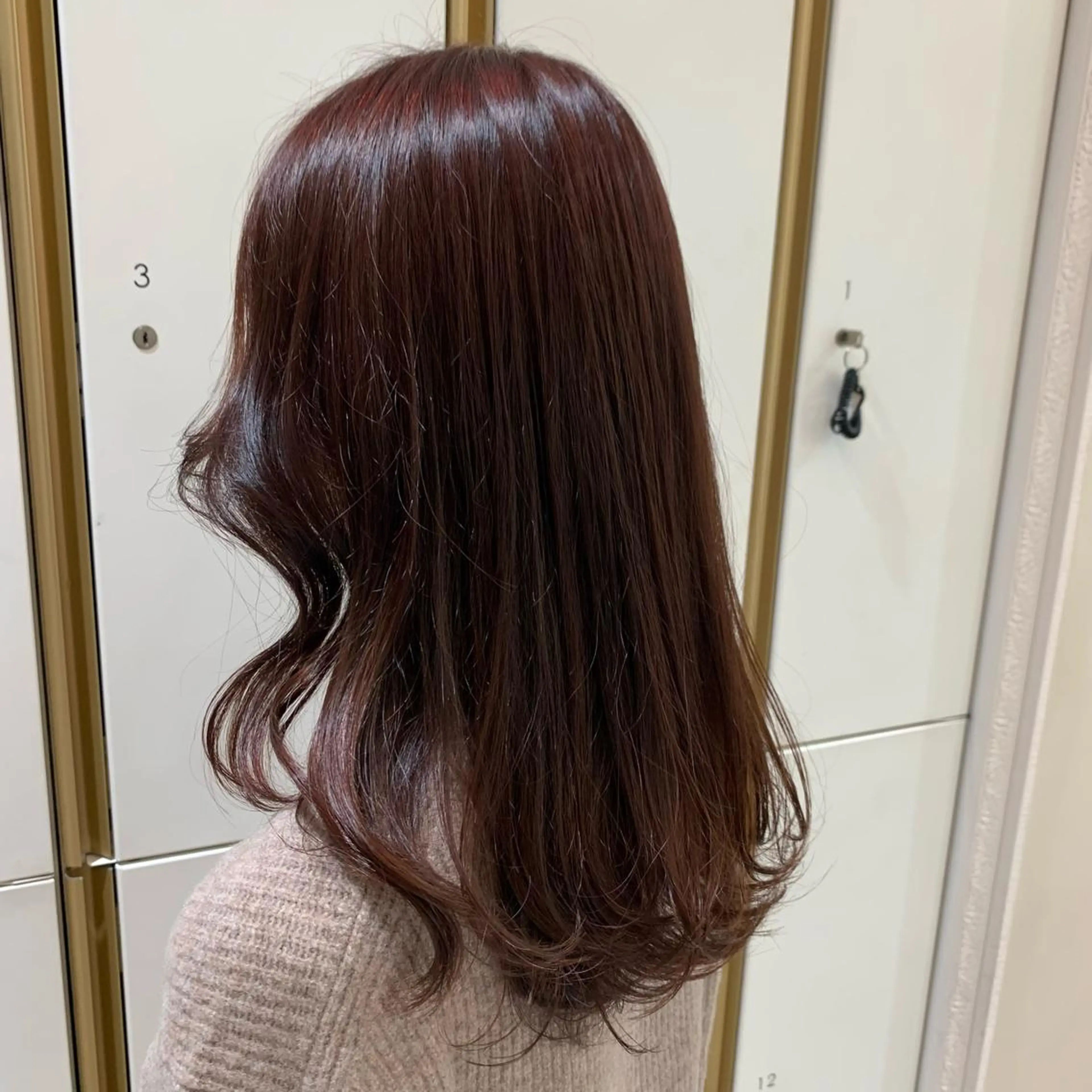 セミロング カラー ブラウンカラー ピンクカラー ピンクブラウン ヘアカラー トリートメント ウスイ ハルカのヘアスタイル