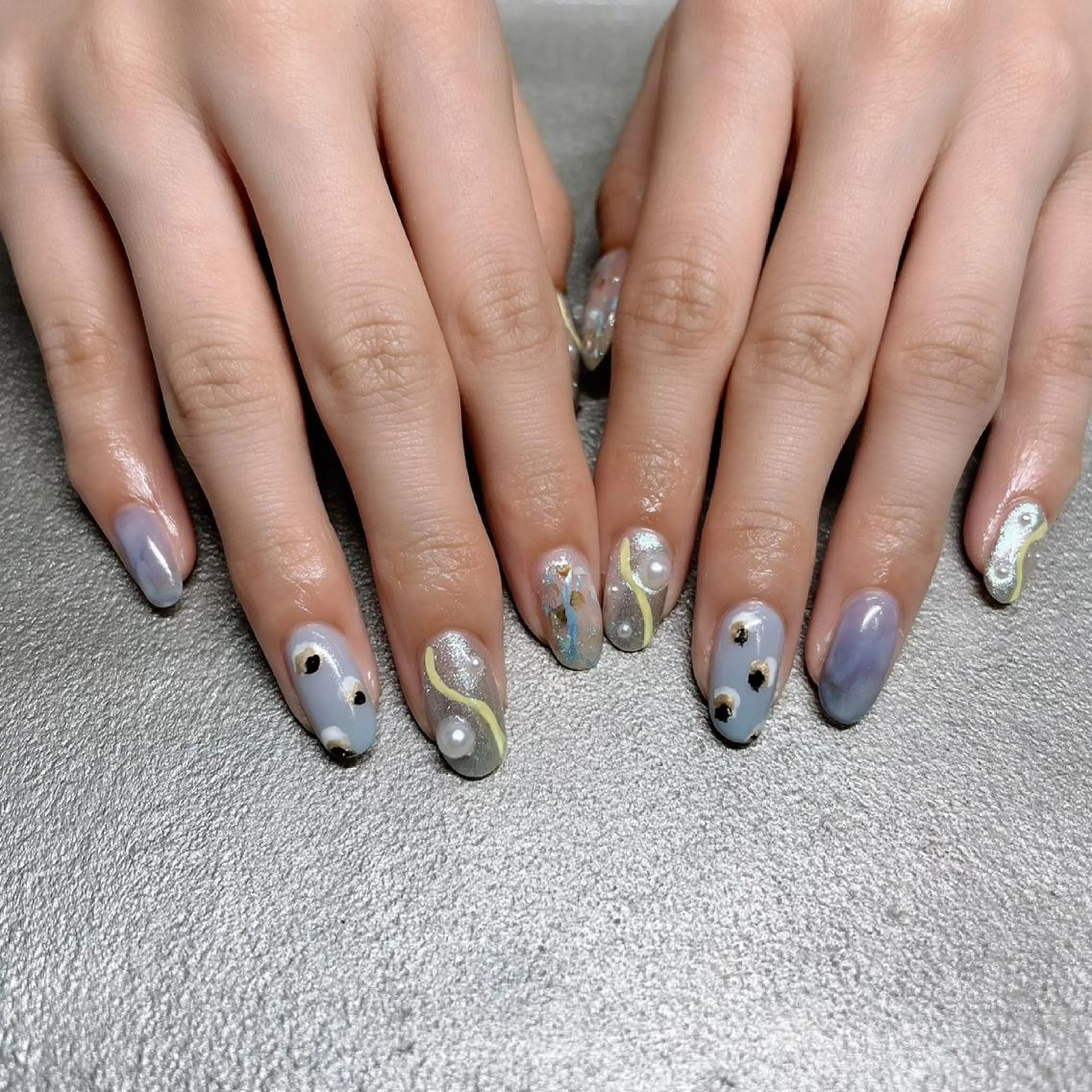 ネイル VOLLMOND nailのネイルデザイン