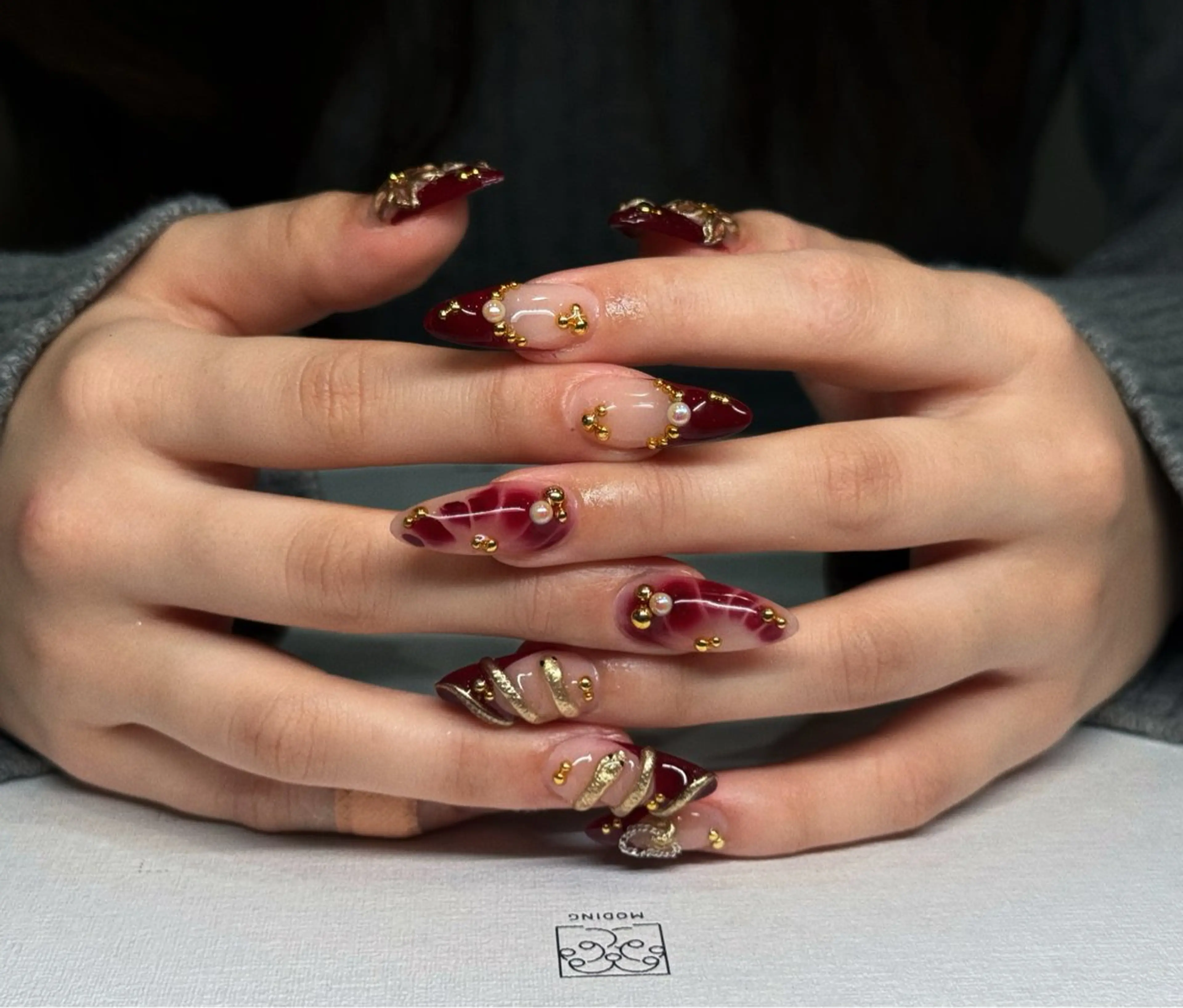 ミディアム ハンドネイル MILO 168 池袋のネイルデザイン