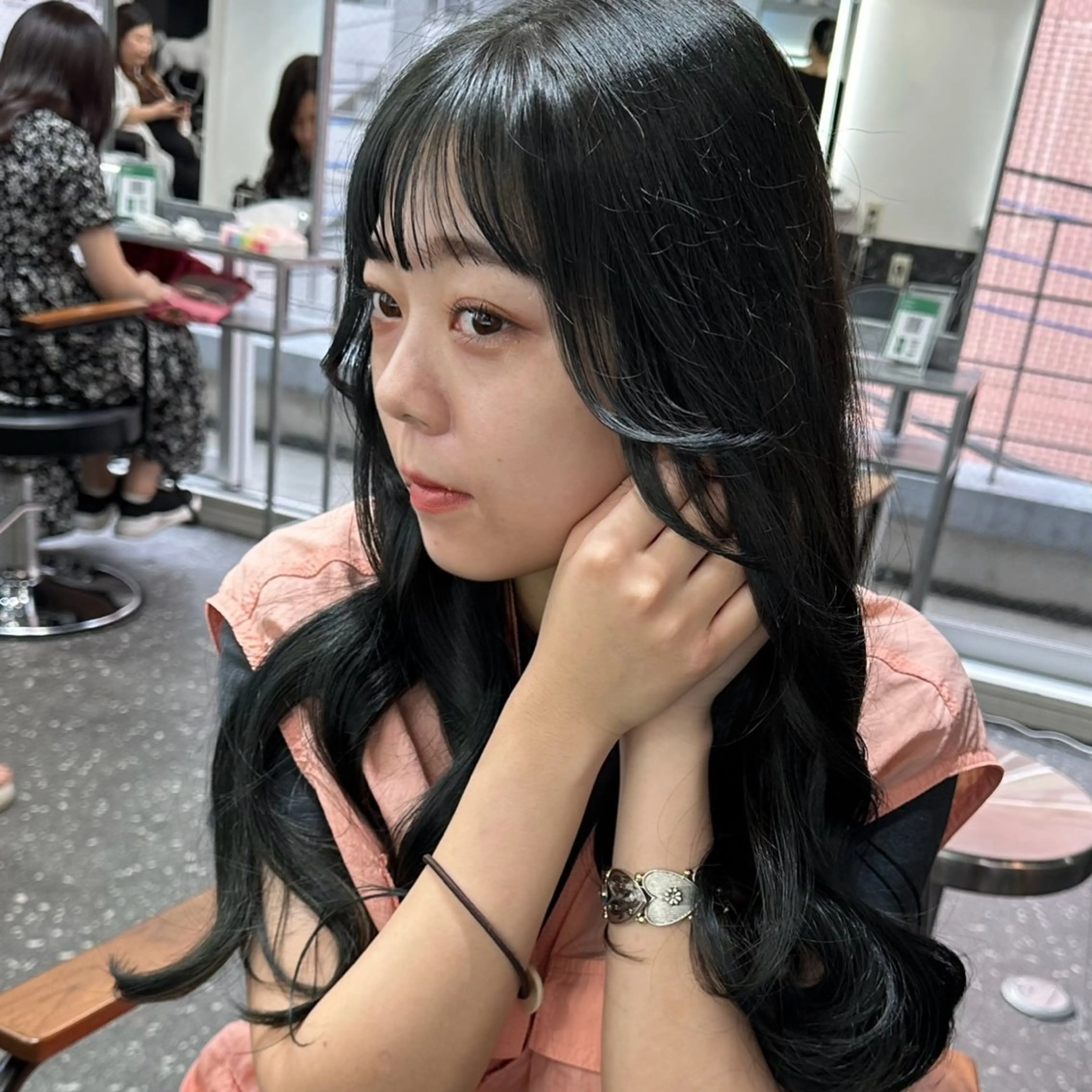 セミロング カット ヘアカラー トリートメント 韓国レイヤーカット要 暗透カラー📓吉祥寺のヘアスタイル