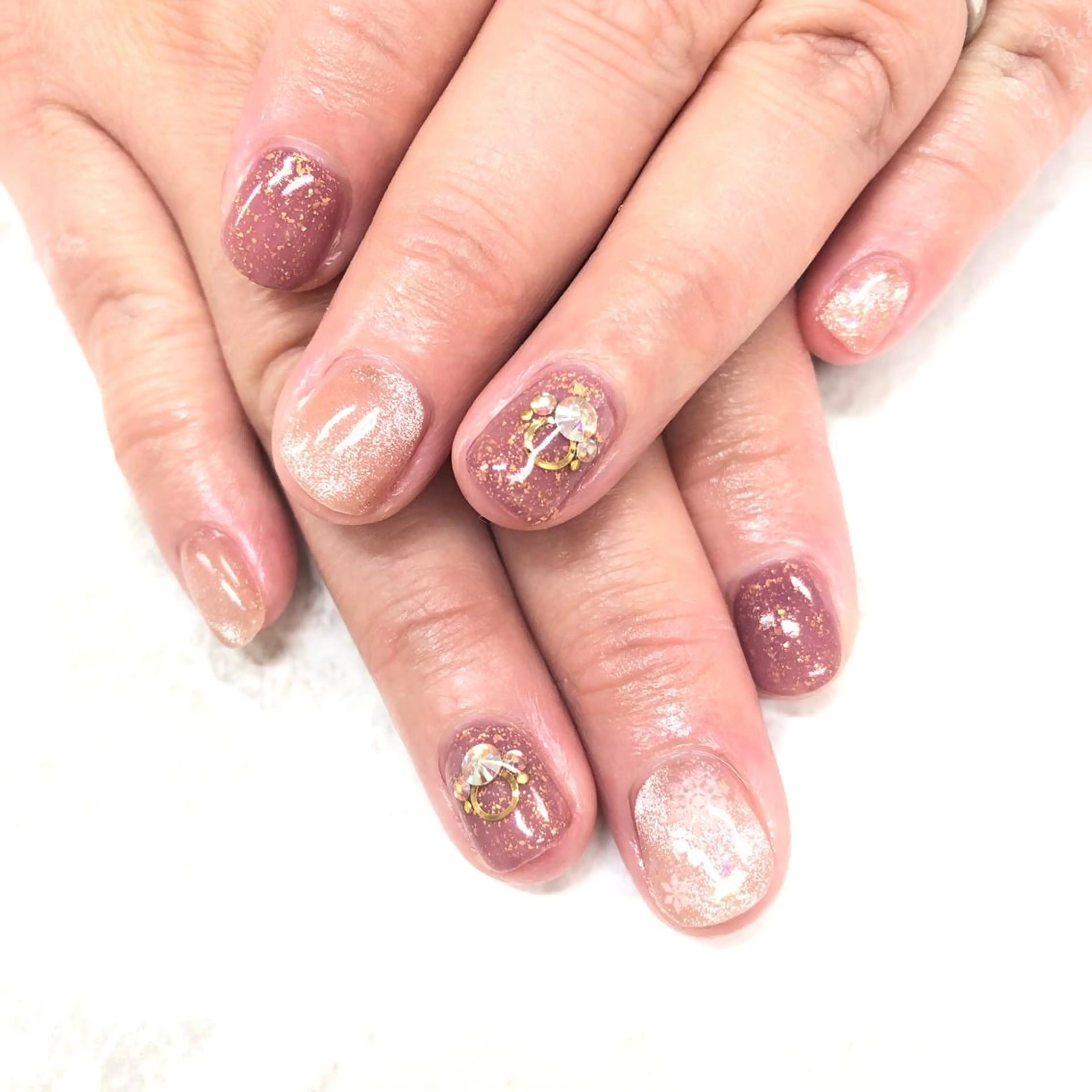 ネイル ユリシスネイル 担当近藤のネイルデザイン