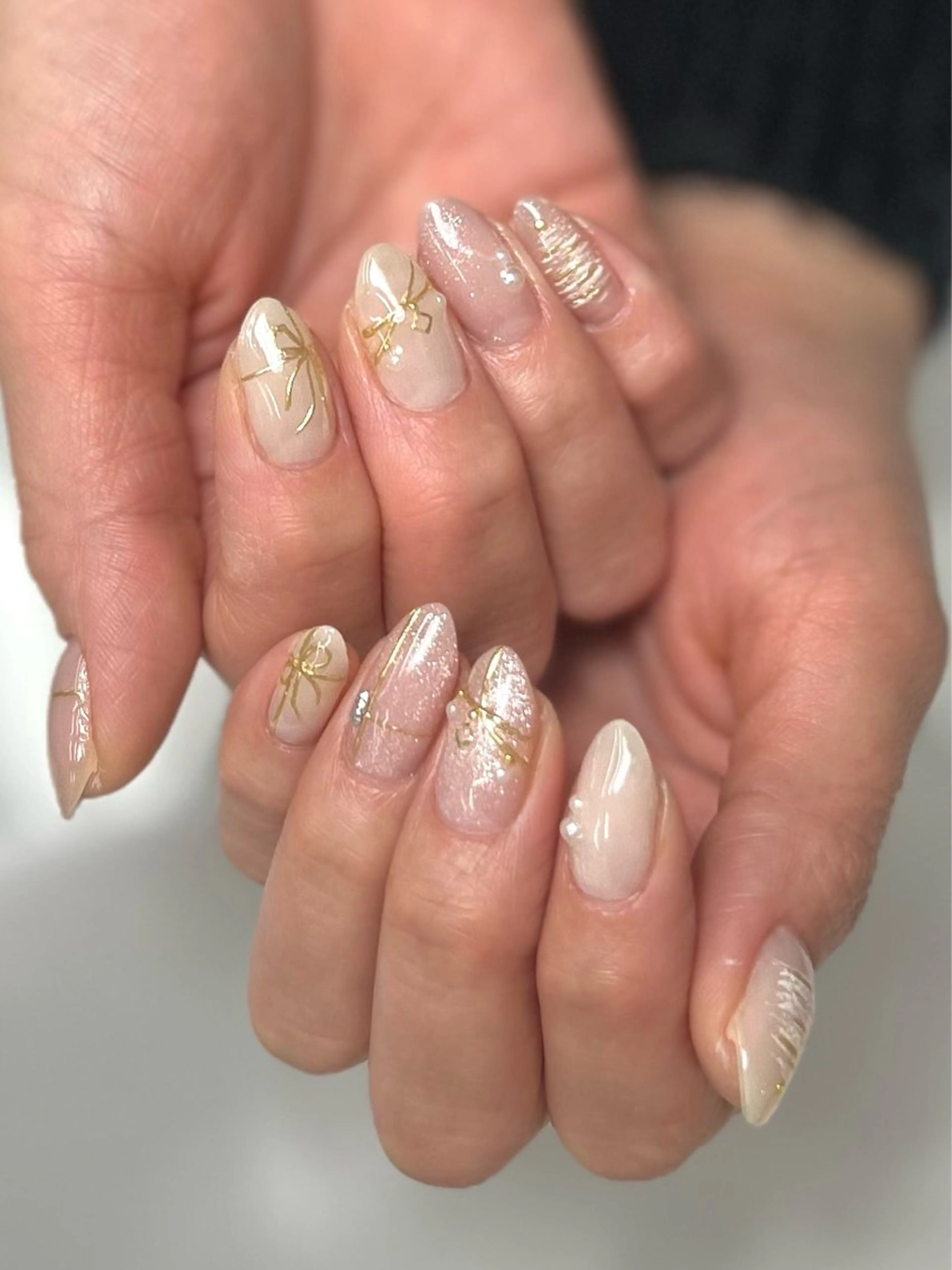 ネイル ハンドネイル haku 🤍のネイルデザイン