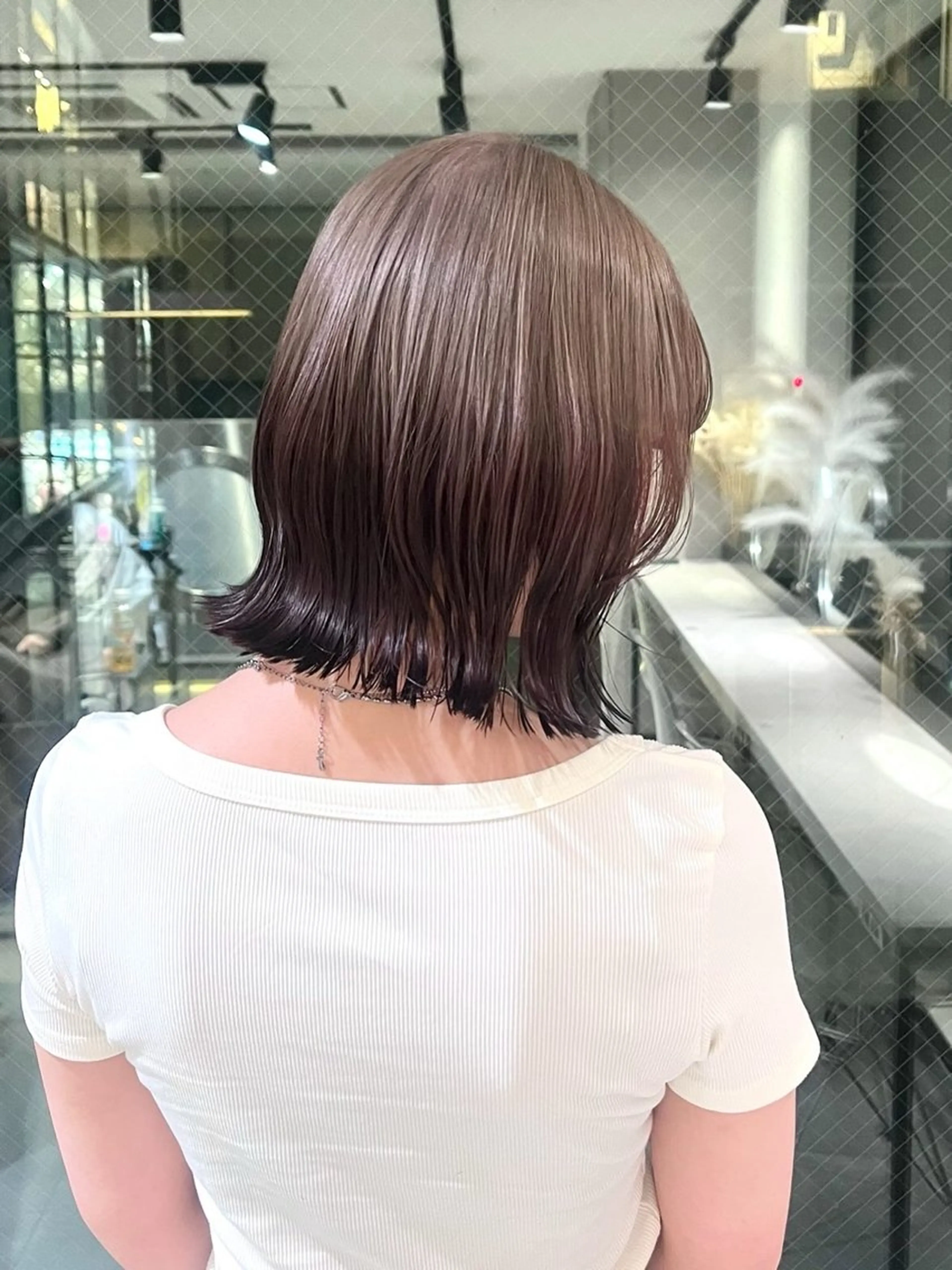 ショート カラー ブリーチ デザインカラー ハイトーンカラー Qin所属・ルーツカラー 🌟  ミキのヘアスタイル