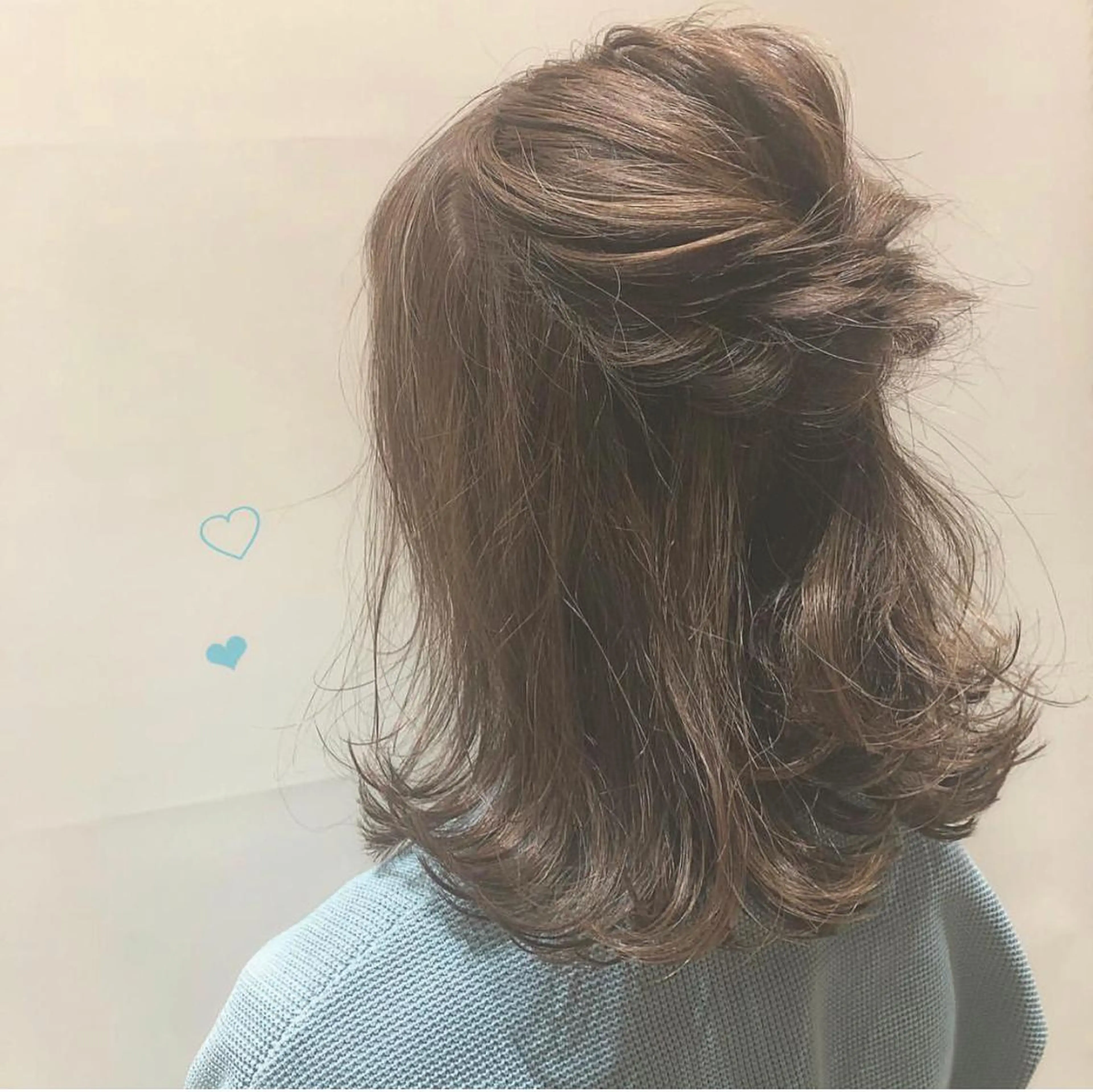 ミディアム カラー パーマ ヘアアレンジ ハーフアップ ヘアセット apish aoyama所属・武 愛子の眉毛・アイブロウイメージ
