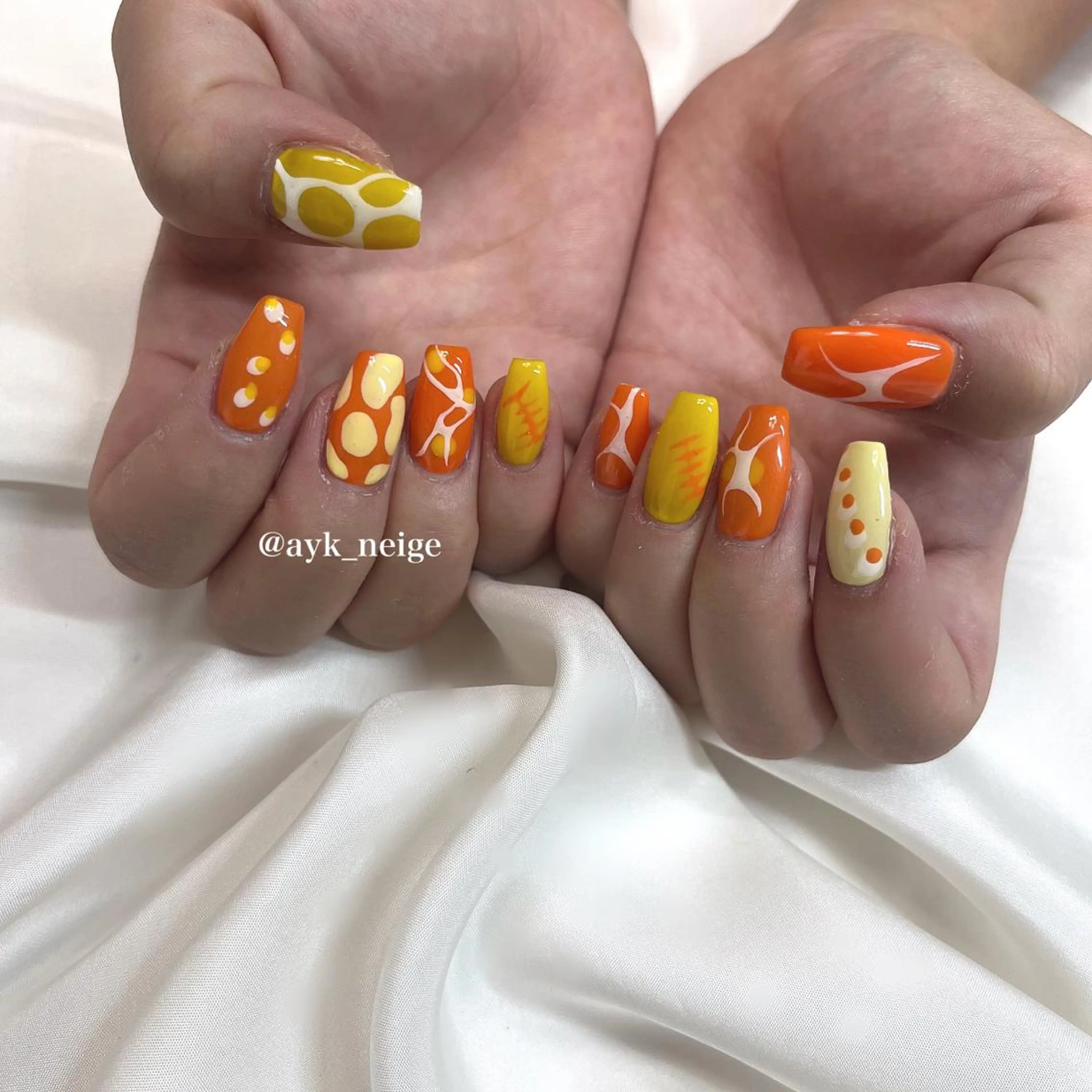 ネイル フットネイル フレンチネイル ガラスフレンチ グラデーション 韓国ネイル n'eige nail所属・大谷 綾香のネイルデザイン