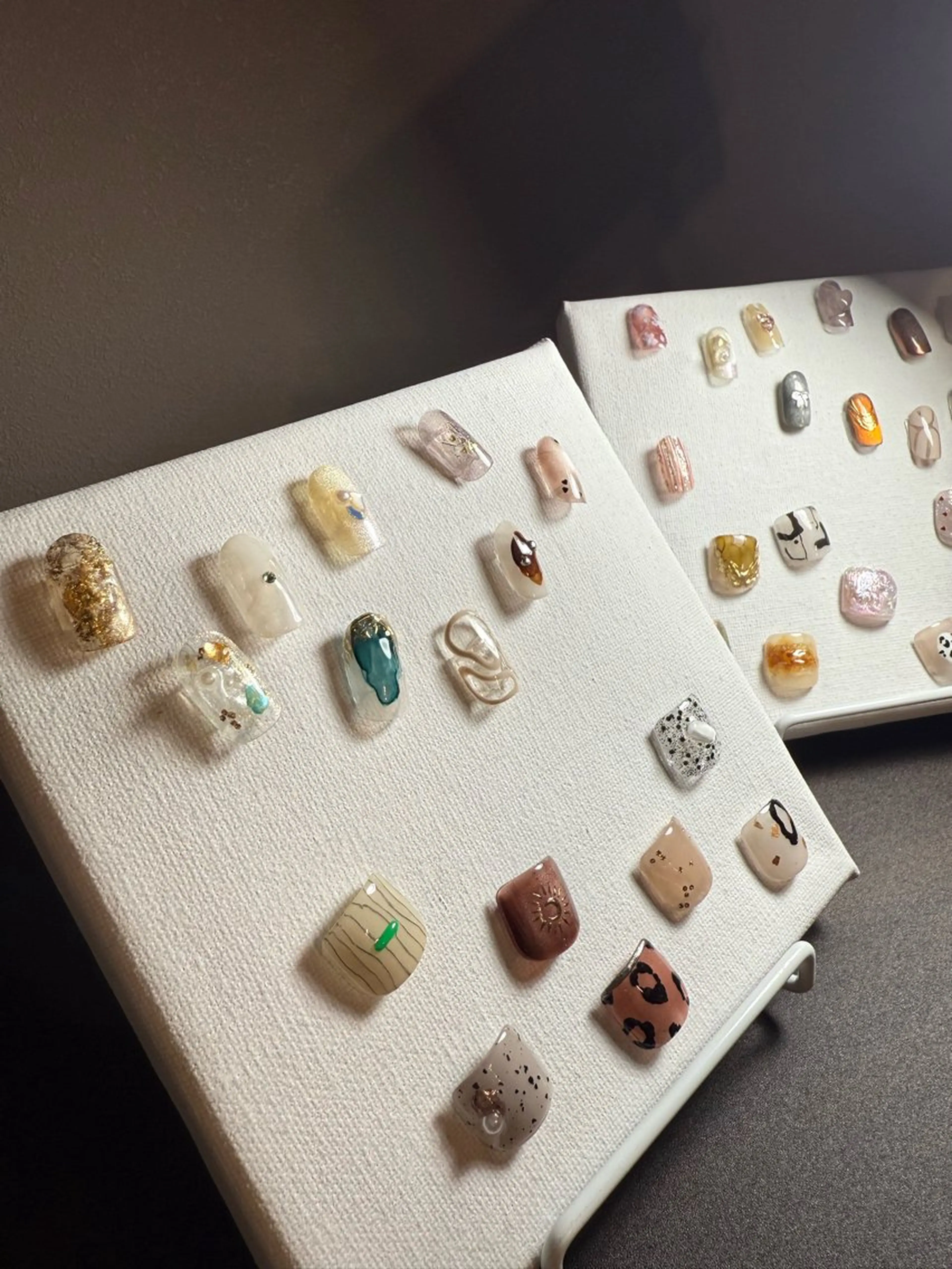 ネイル nail io 🐅のネイルデザイン