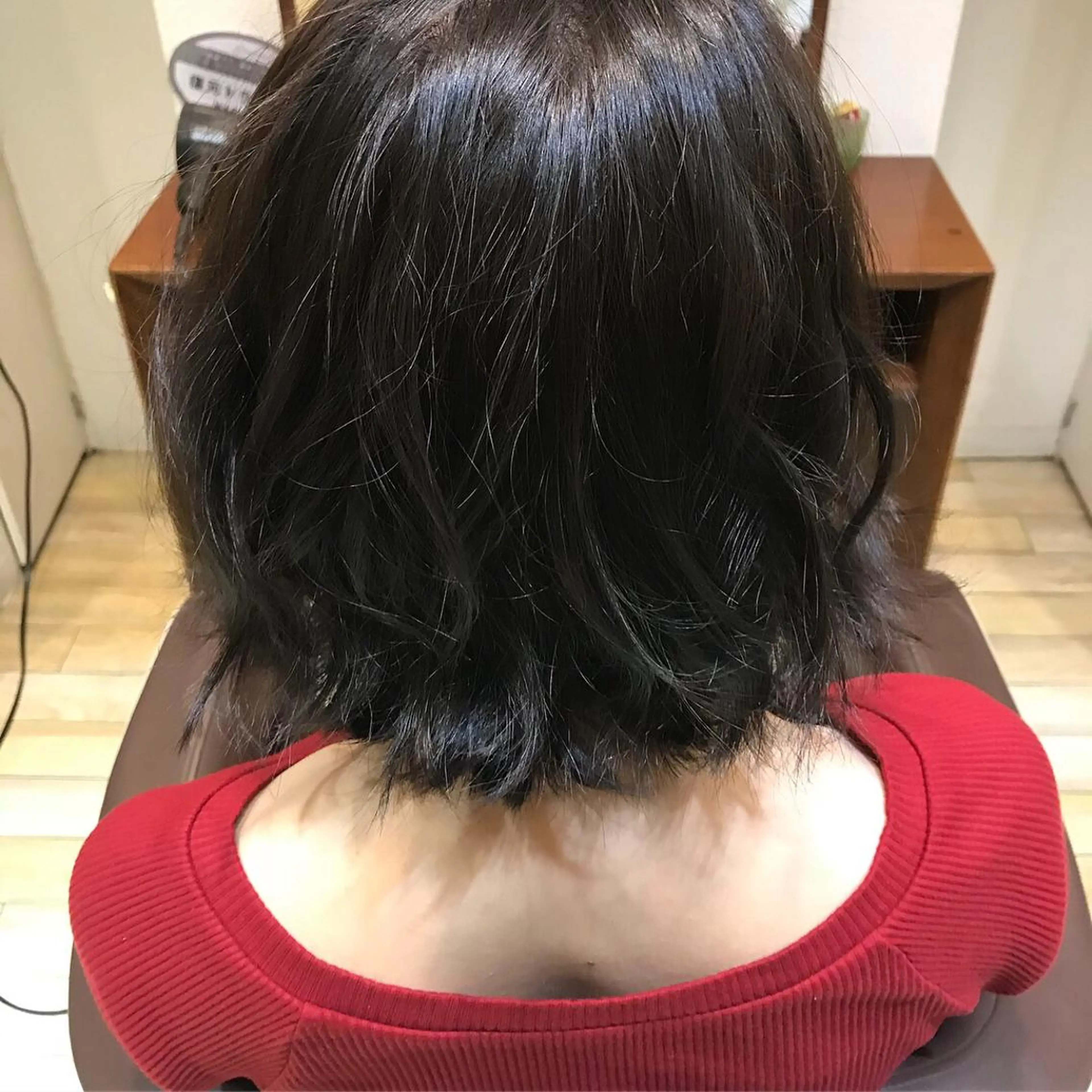 ショート カラー hair studio olive南森町店所属・脇坂 誠也のヘアスタイル
