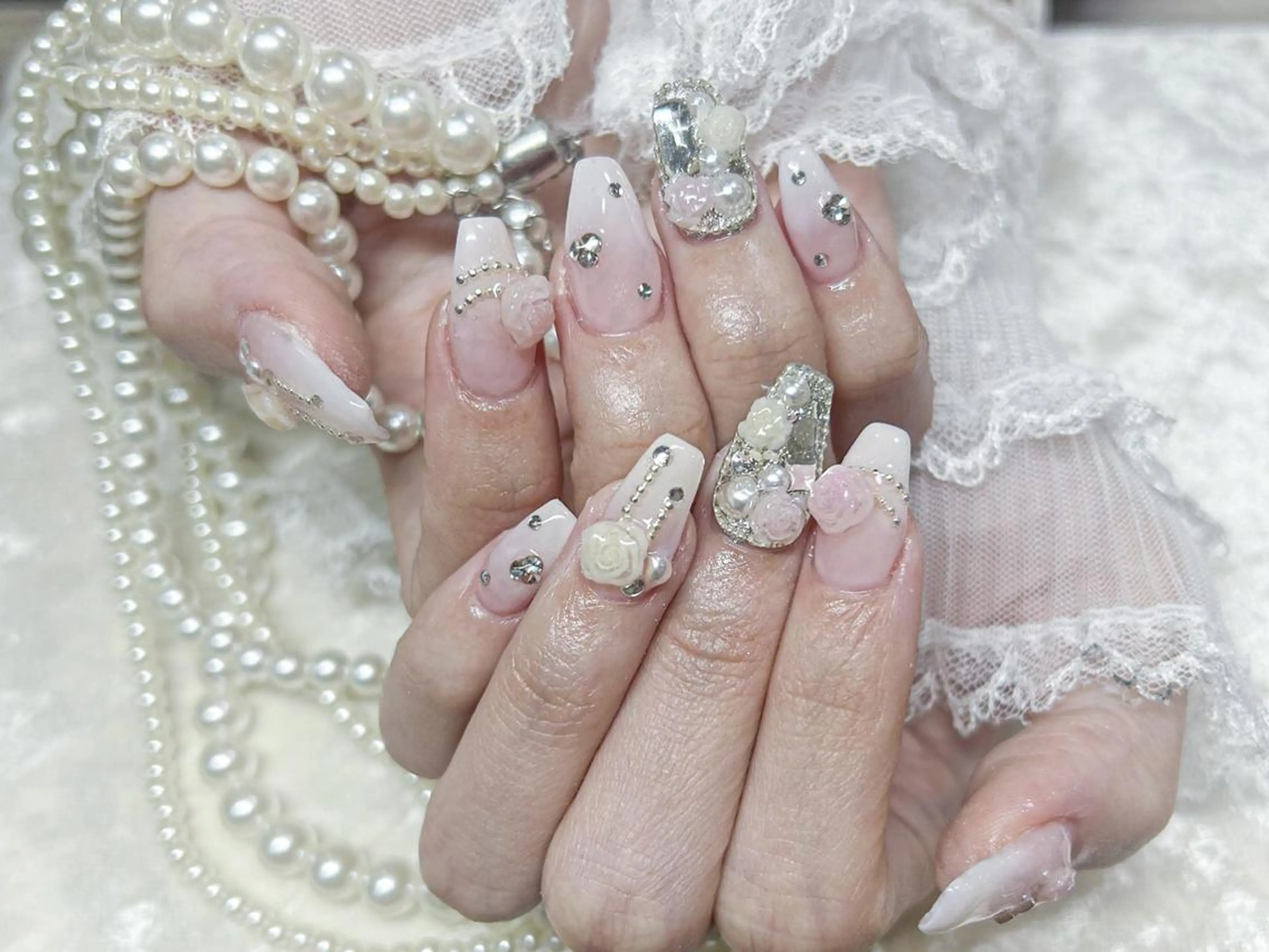 ネイル M.Y ネイル🩷のネイルデザイン