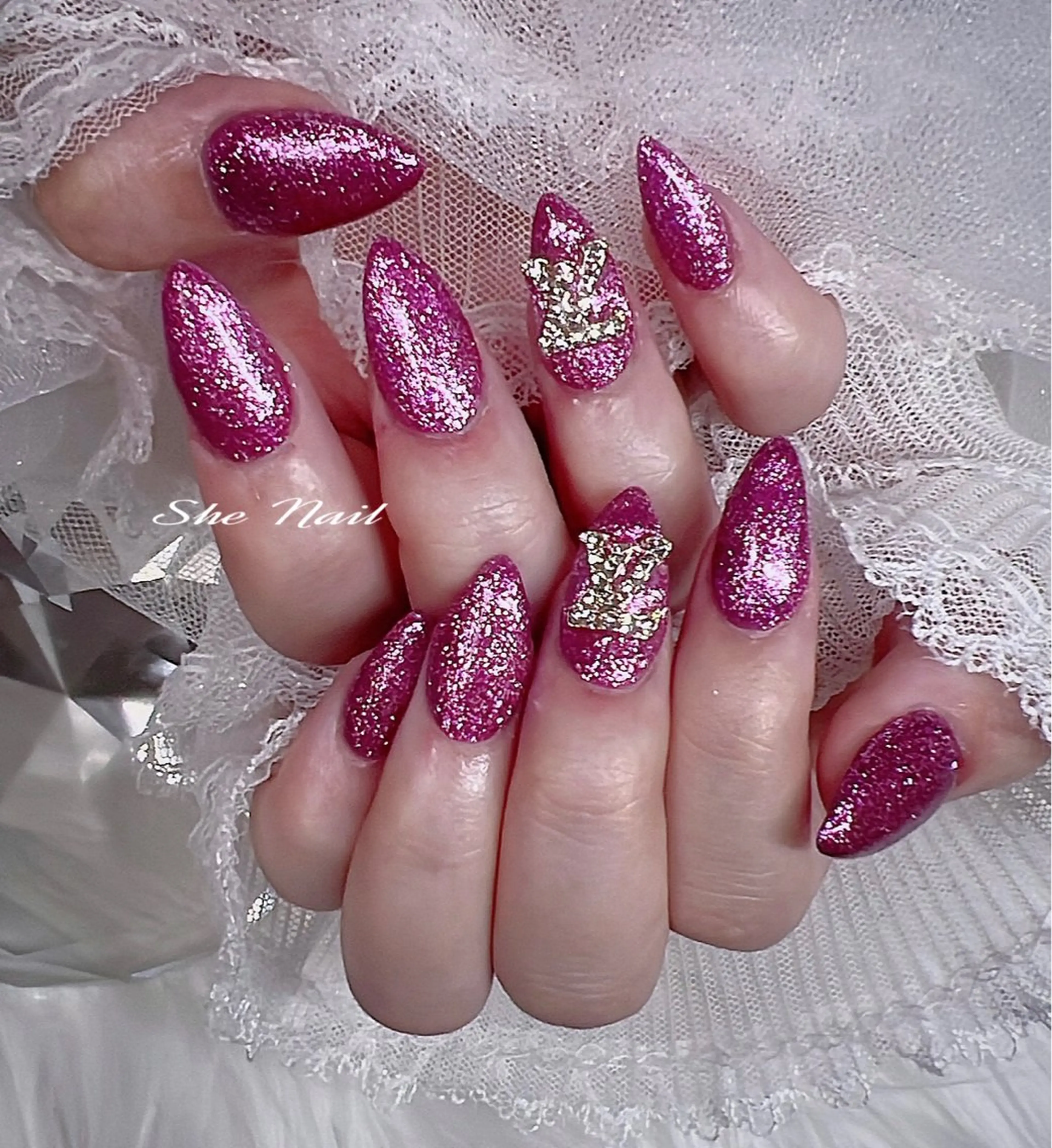 ネイル チークネイル 長さ出し フレンチネイル ガラスフレンチ マグネットネイル ハンドネイル She   Nail所属・ISA_ BELLAのネイルデザイン